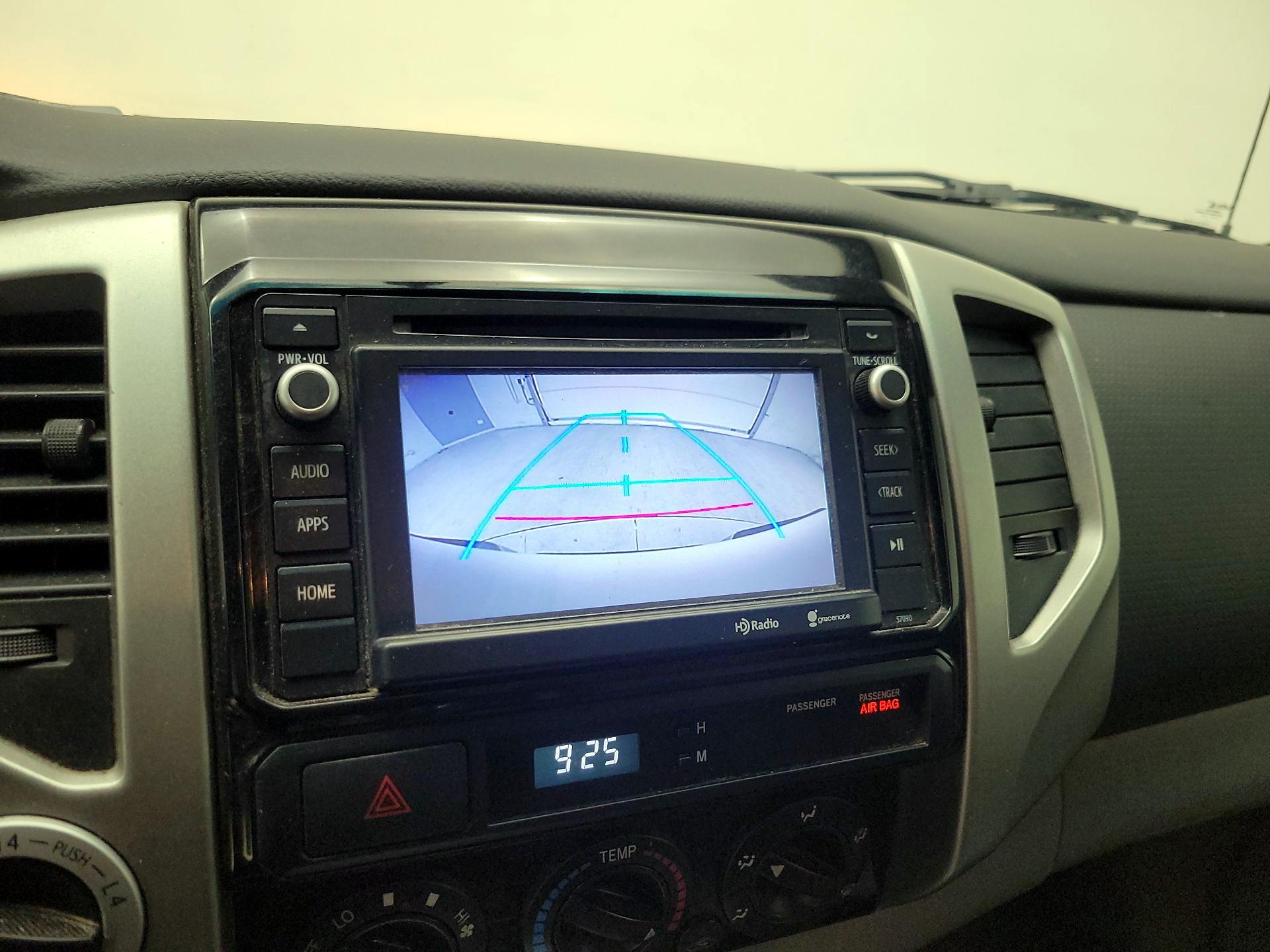 Thumbnail: 2014 Toyota Tacoma - 14