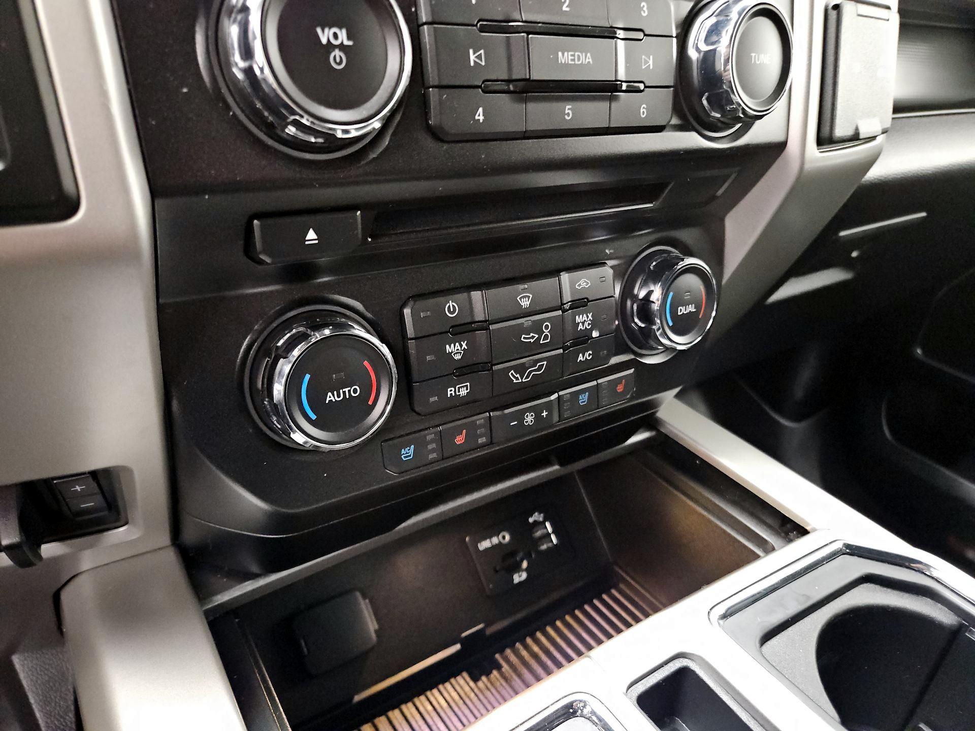 Thumbnail: 2015 Ford F-150 - 17