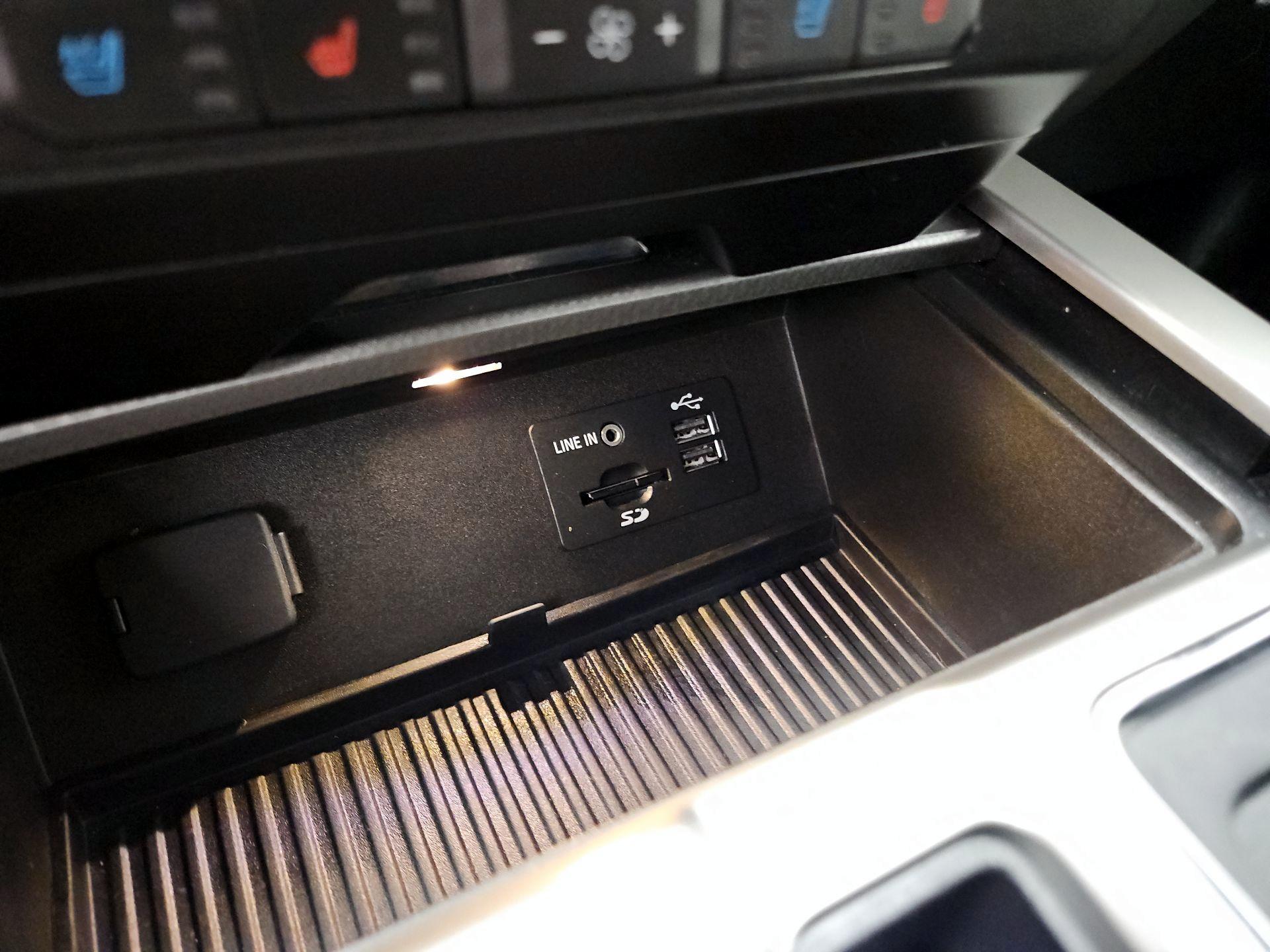 Thumbnail: 2015 Ford F-150 - 19