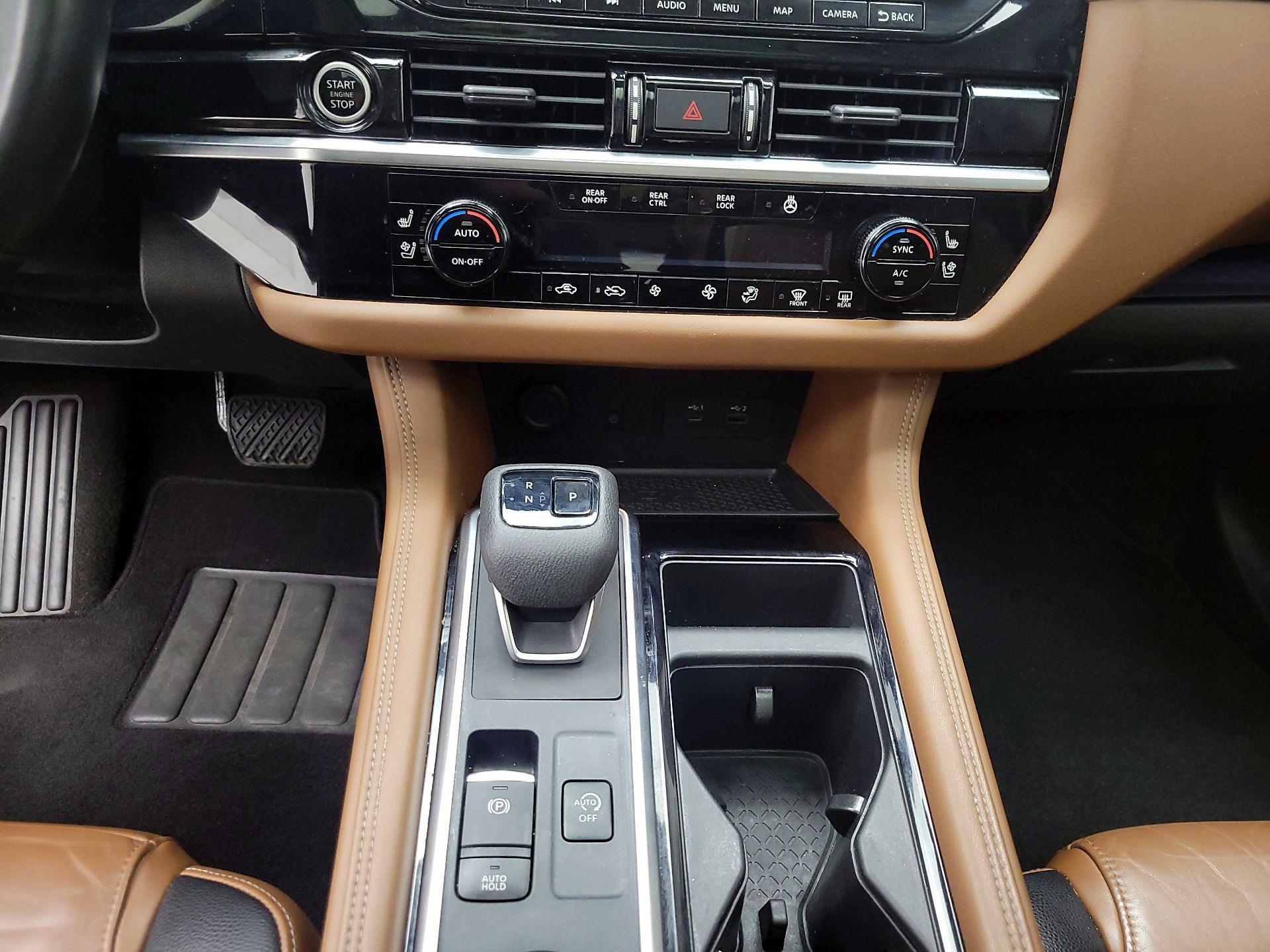 Thumbnail: 2022 Nissan Pathfinder - 18