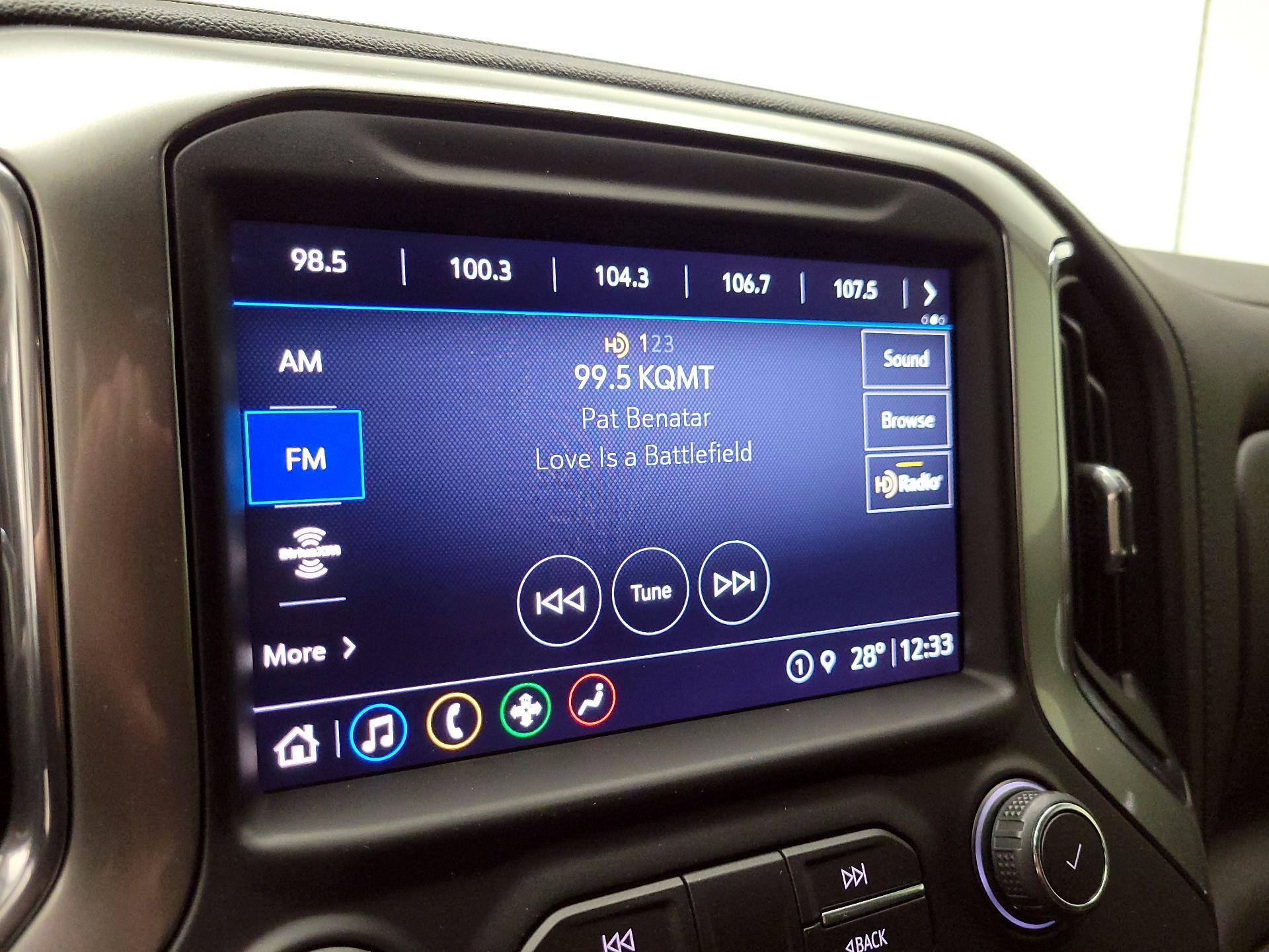 Thumbnail: 2021 Chevrolet Silverado 1500 - 15