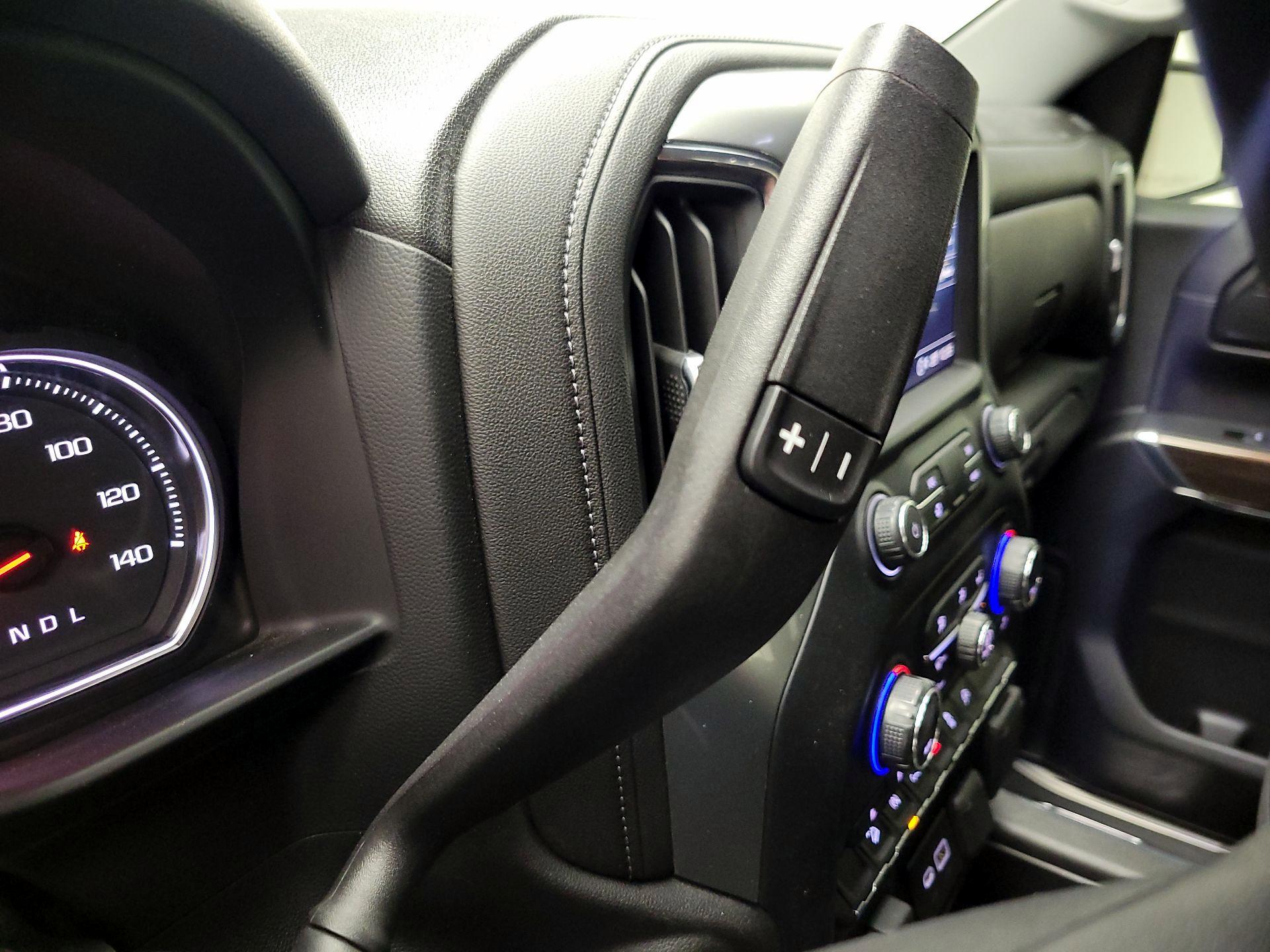 Thumbnail: 2021 Chevrolet Silverado 1500 - 17