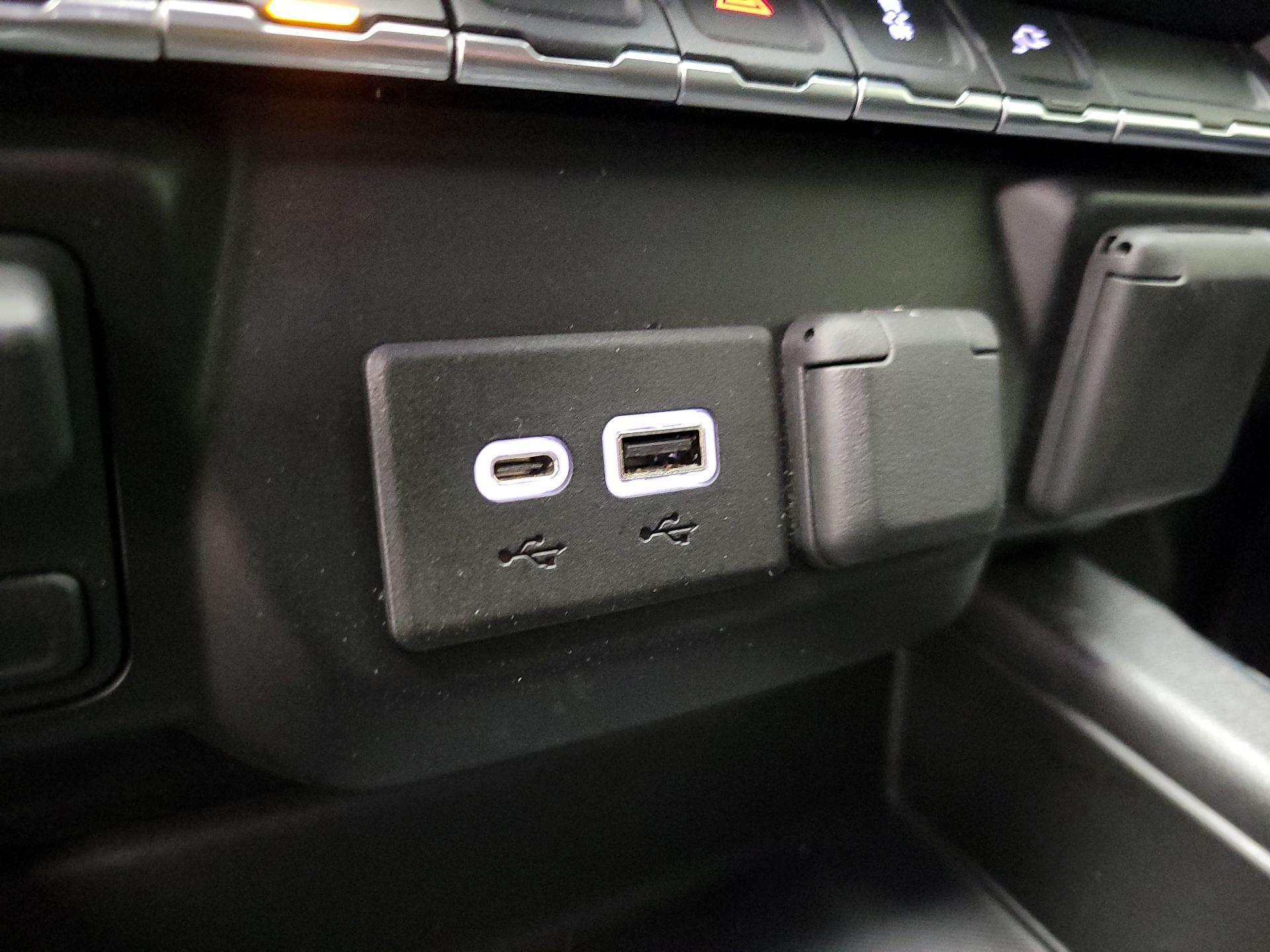 Thumbnail: 2021 Chevrolet Silverado 1500 - 18