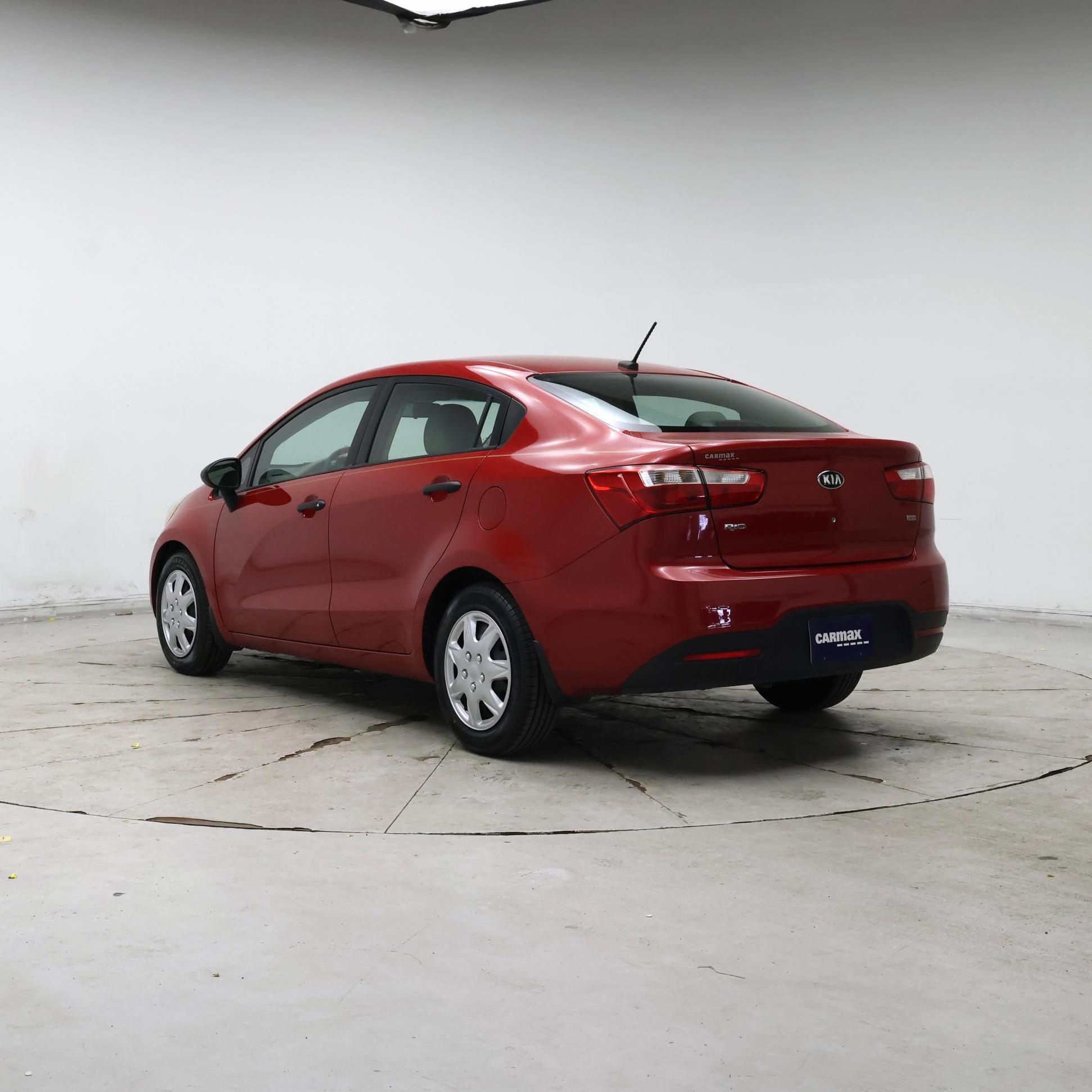 Thumbnail: 2015 Kia Rio - 2