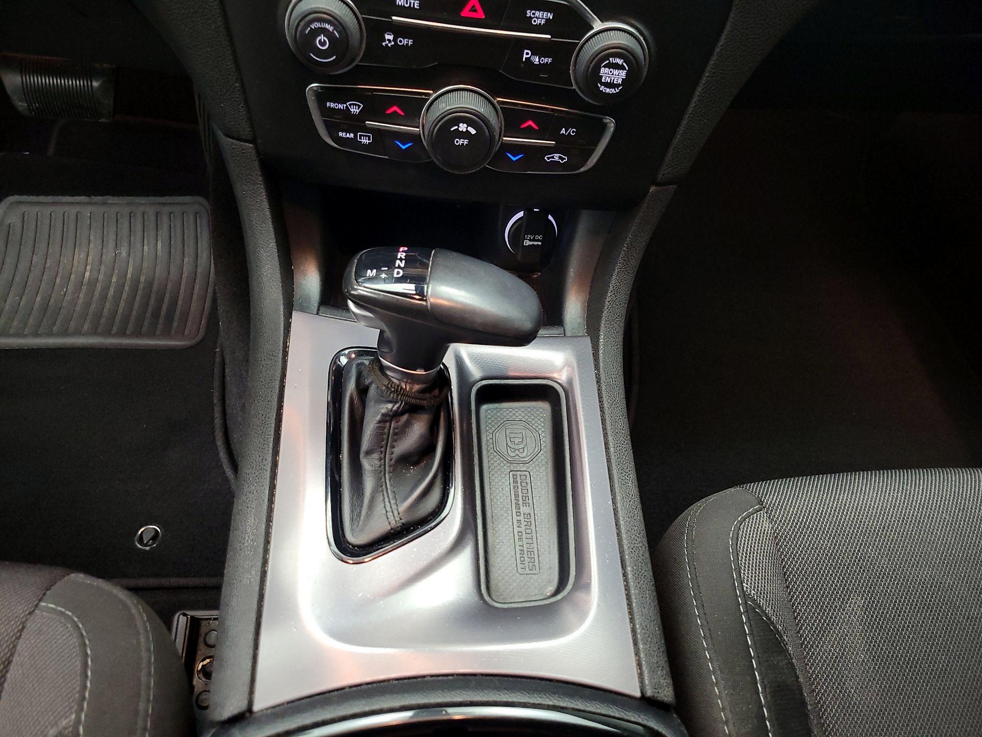 Thumbnail: 2019 Dodge Charger - 17