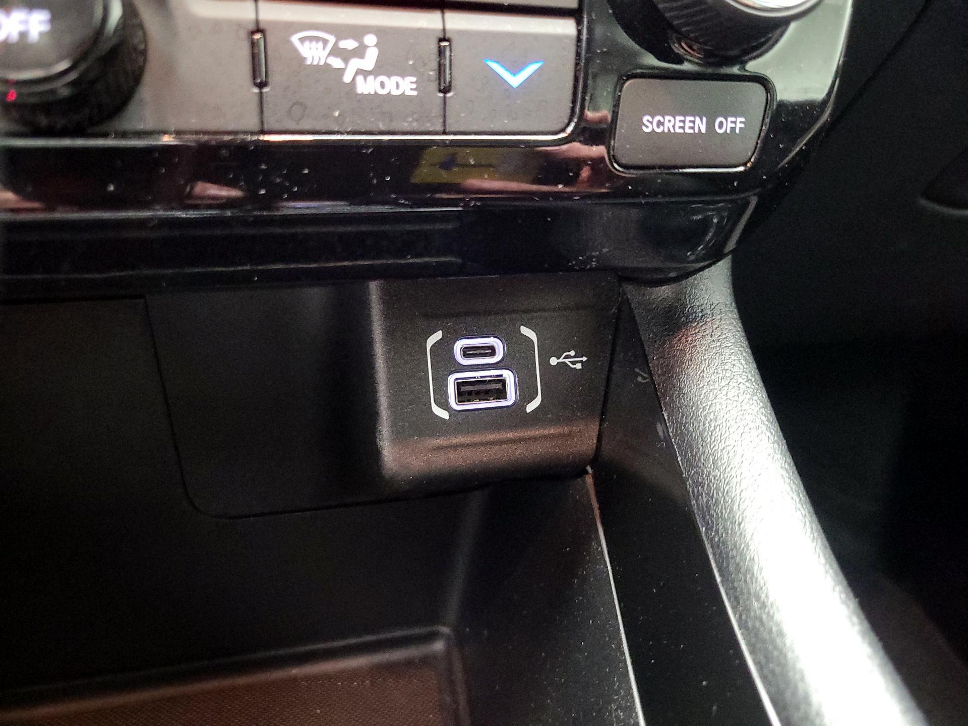 Thumbnail: 2022 Jeep Compass - 19