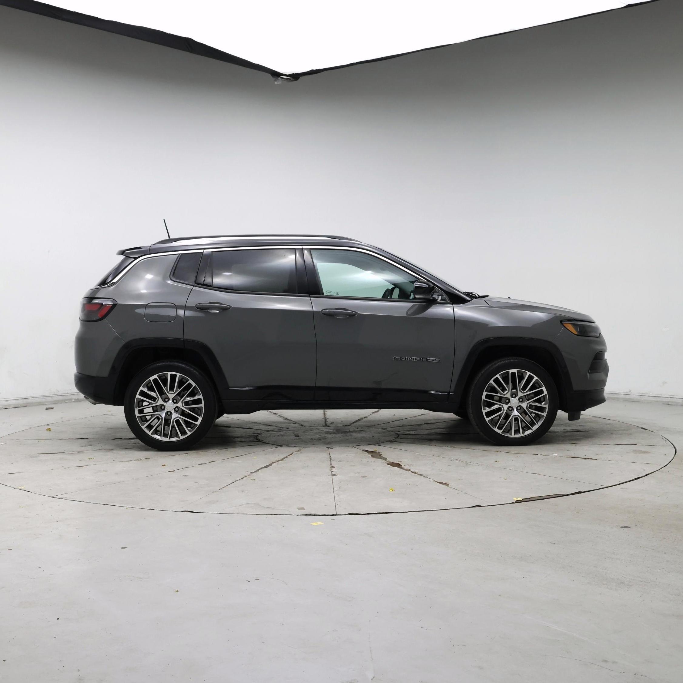 Thumbnail: 2022 Jeep Compass - 7