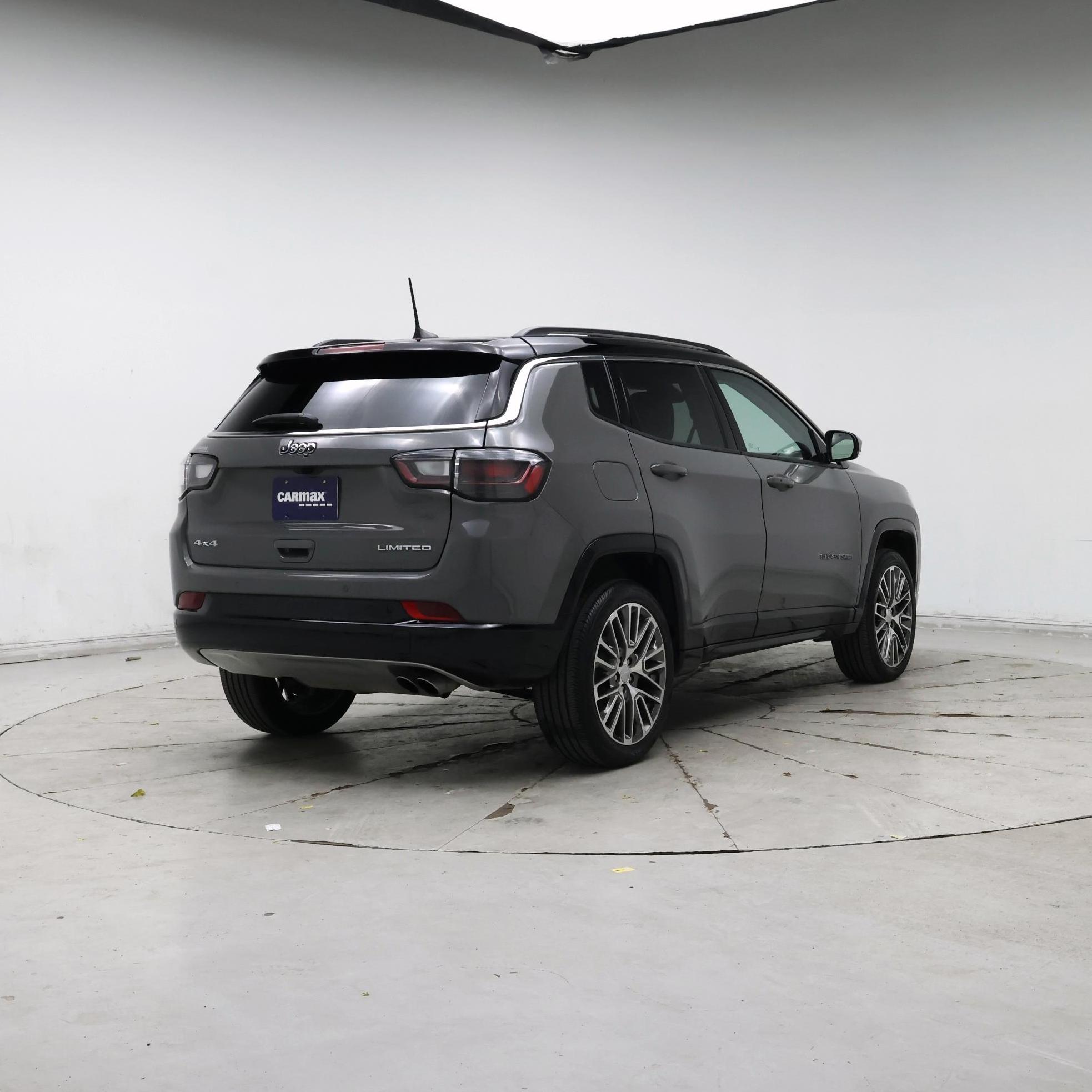 Thumbnail: 2022 Jeep Compass - 8