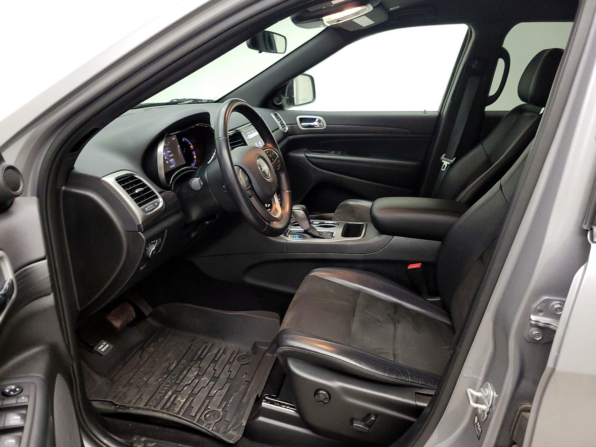 Thumbnail: 2021 Jeep Grand Cherokee - 11