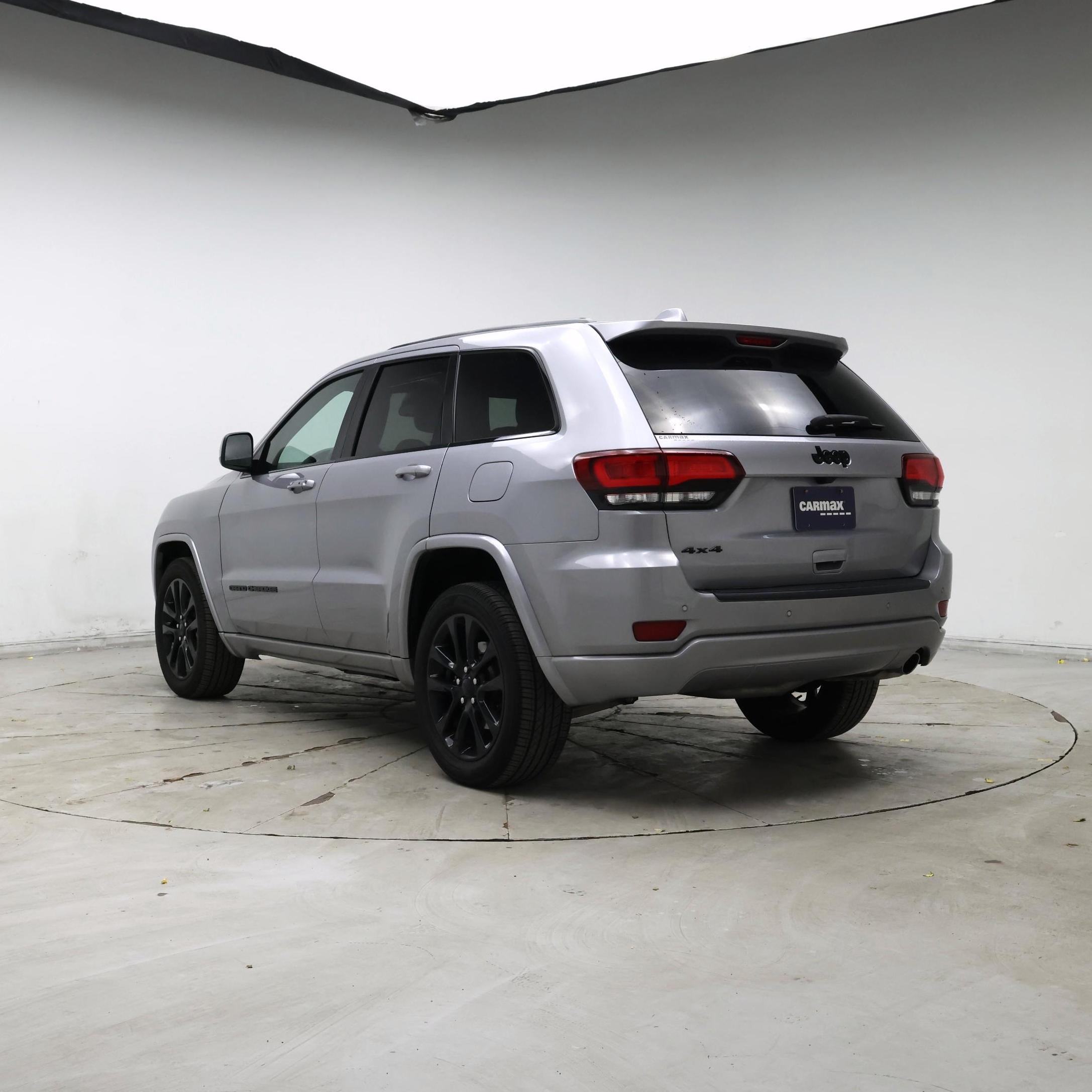 Thumbnail: 2021 Jeep Grand Cherokee - 2