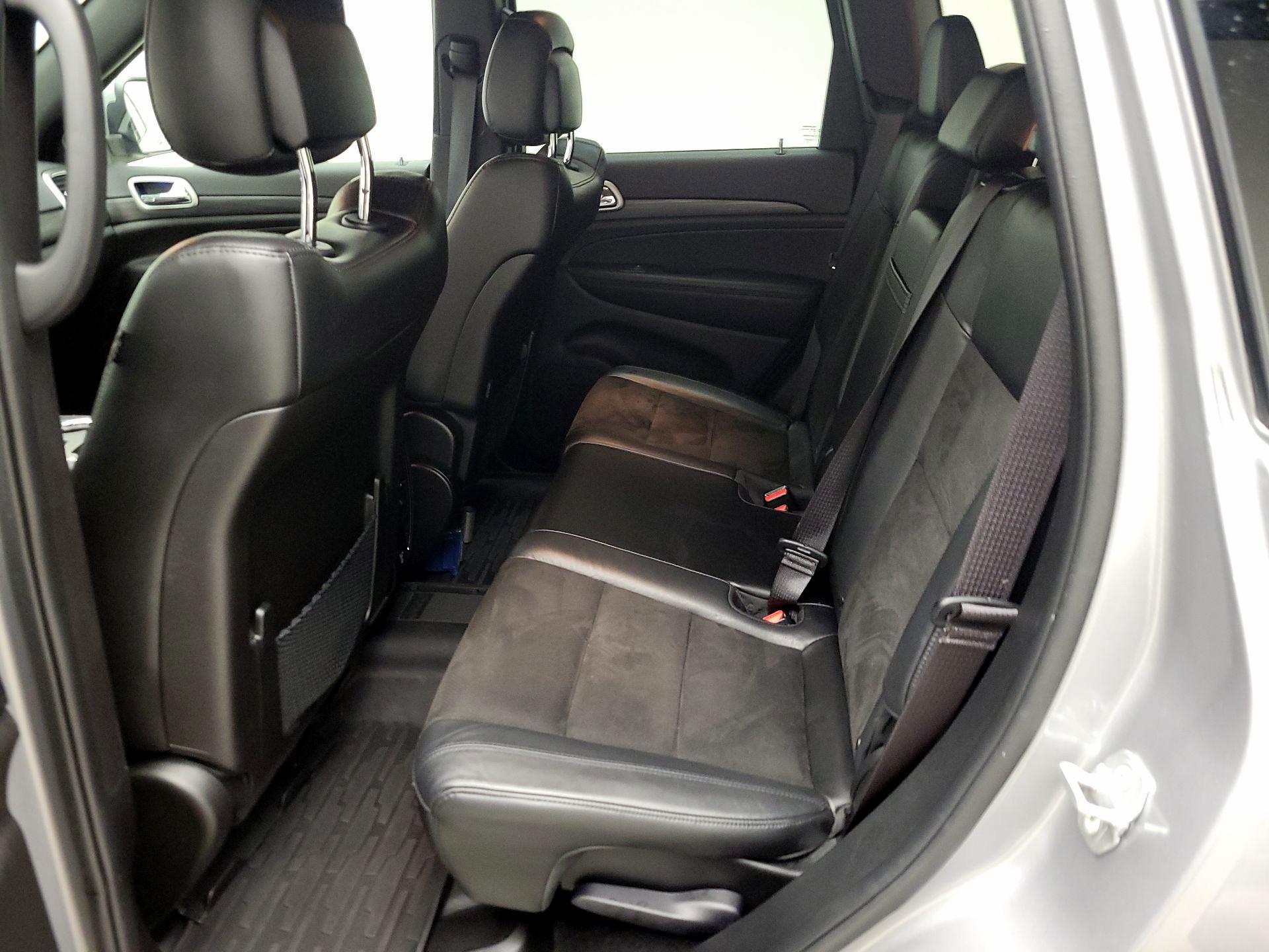 Thumbnail: 2021 Jeep Grand Cherokee - 20