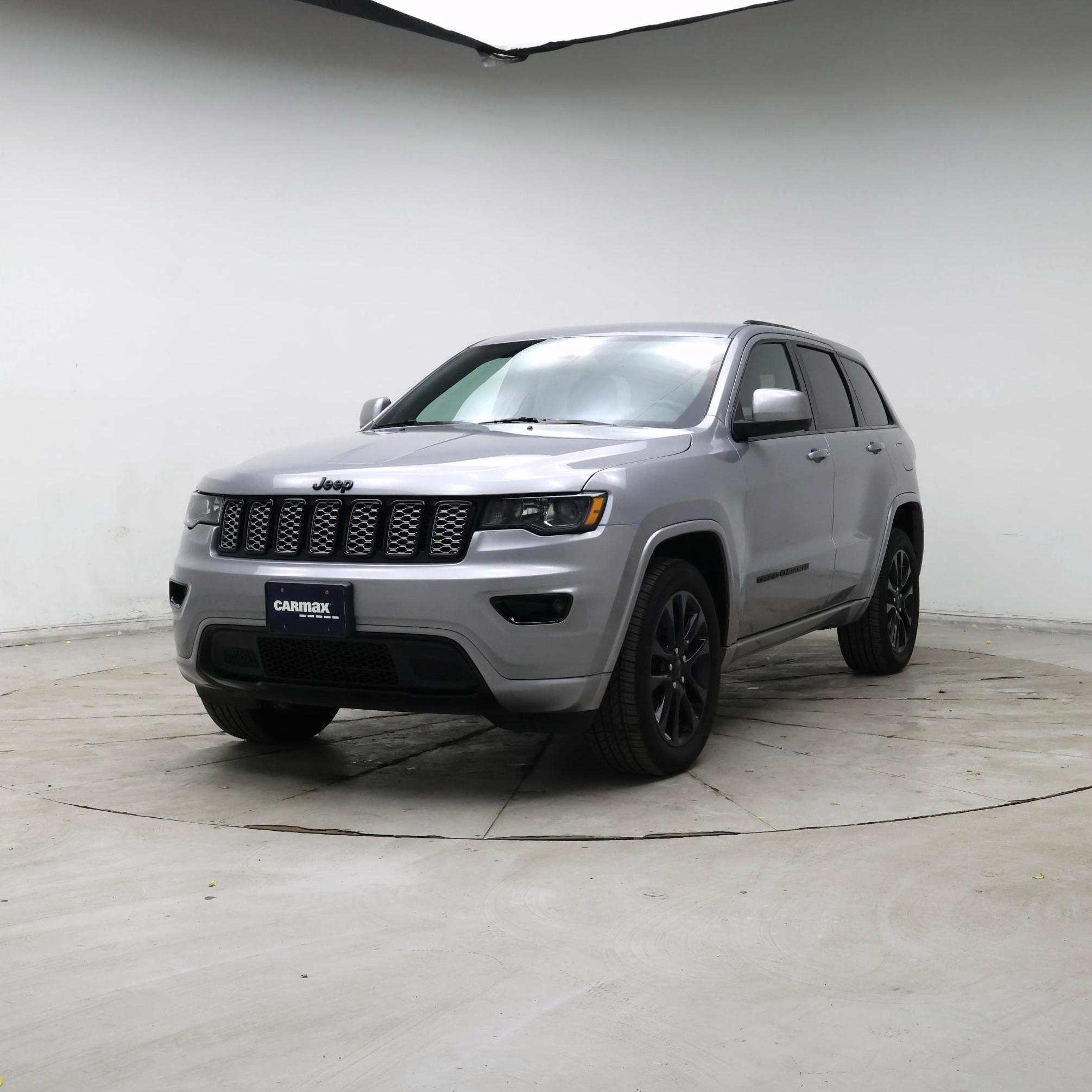 Thumbnail: 2021 Jeep Grand Cherokee - 4