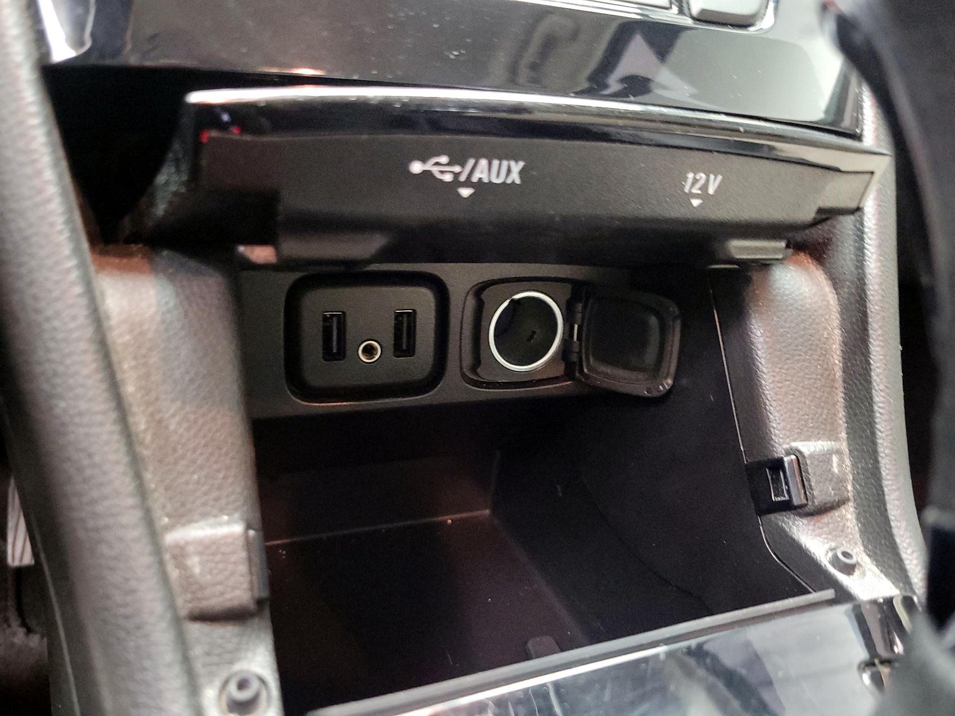 Thumbnail: 2019 Buick Encore - 19