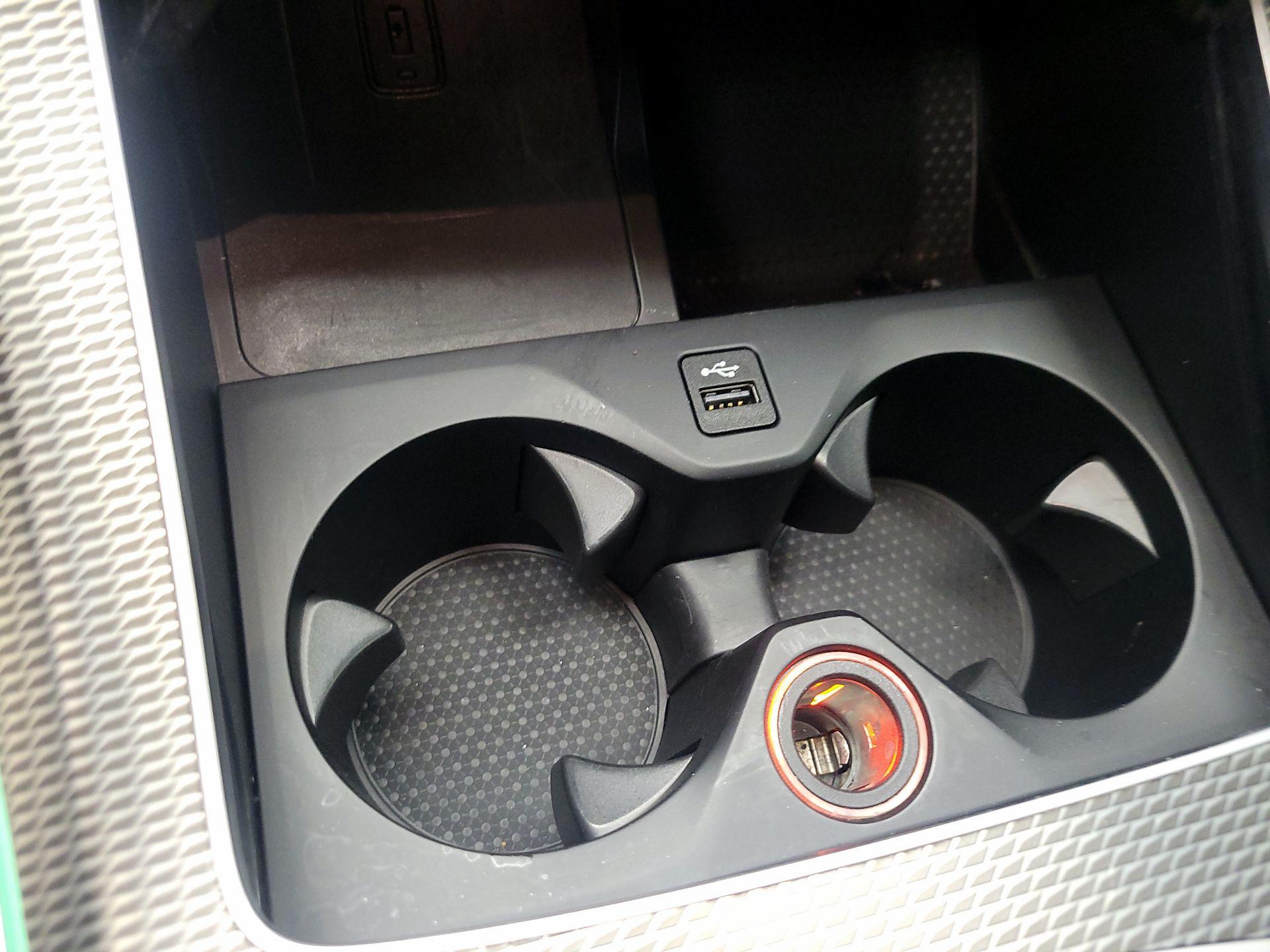 Thumbnail: 2020 BMW X5 - 19