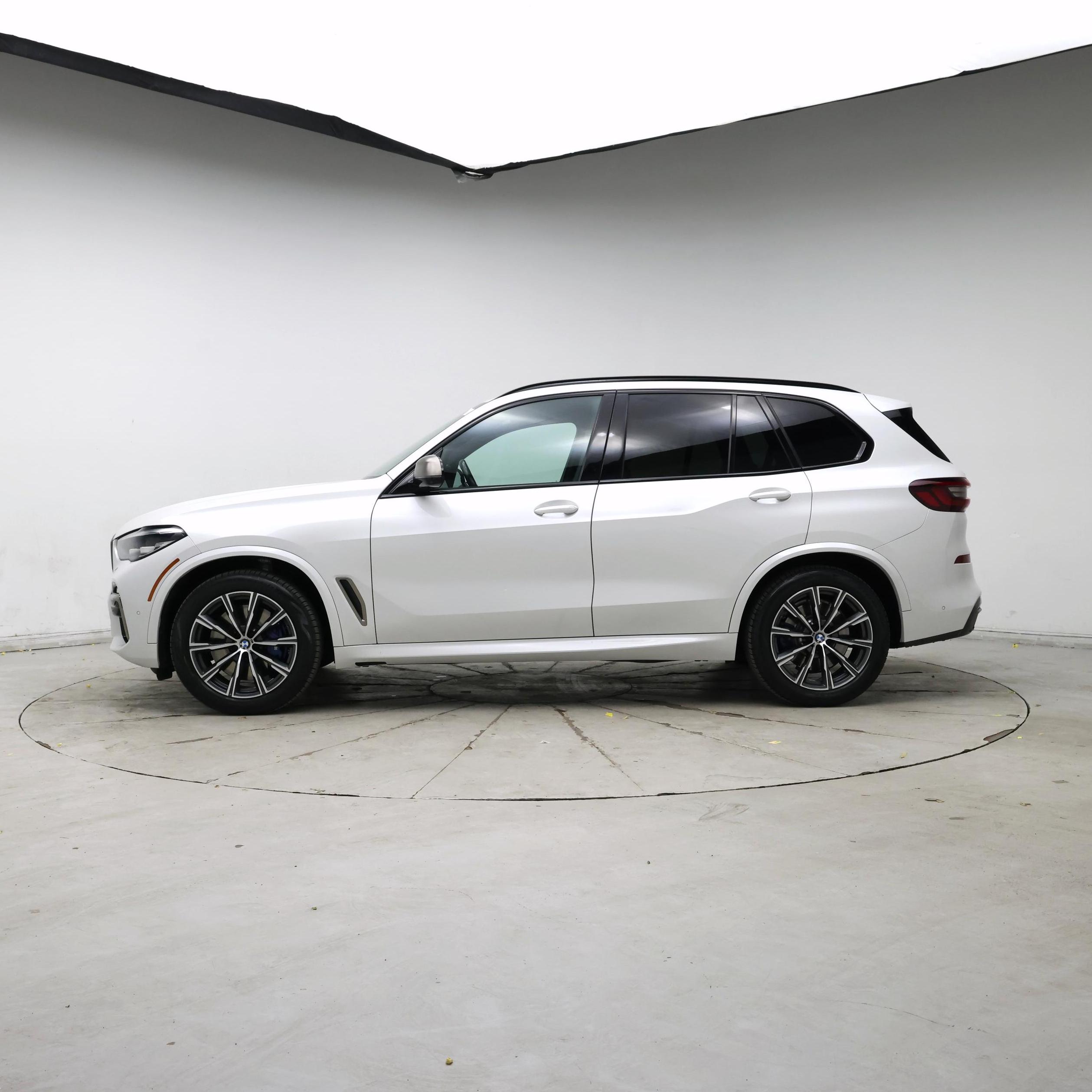 Thumbnail: 2020 BMW X5 - 3