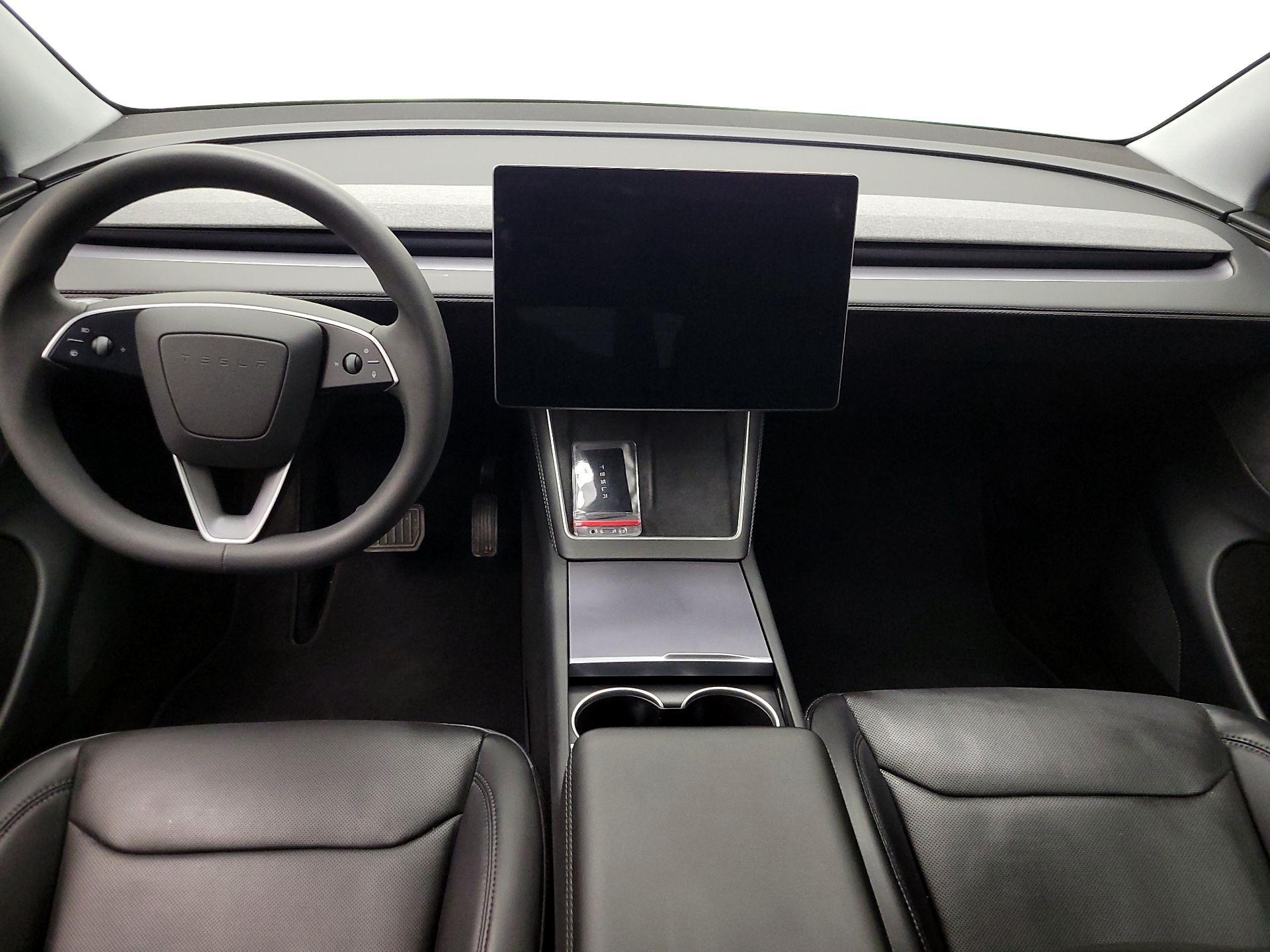 Thumbnail: 2026 Tesla Model Y - 9