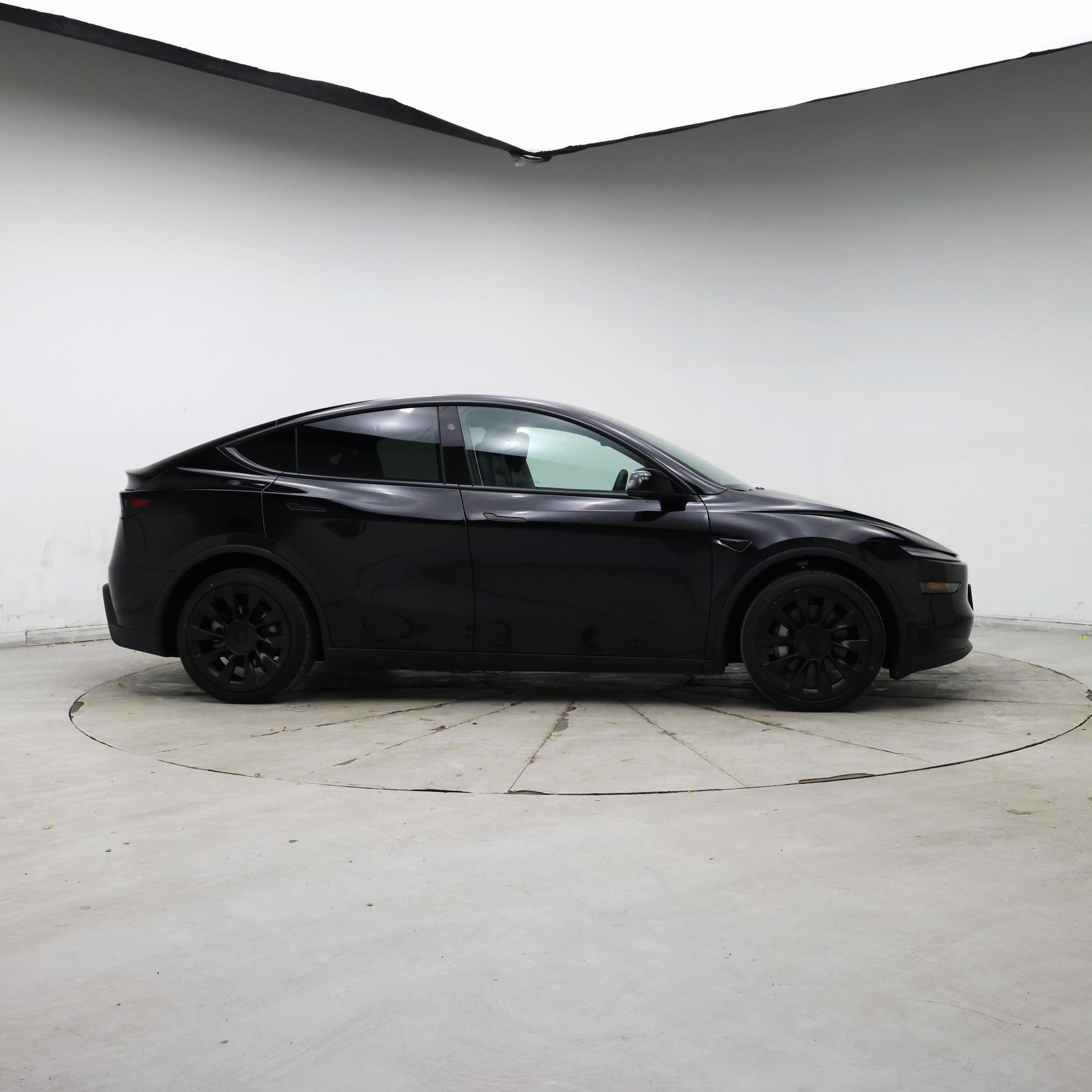 Thumbnail: 2026 Tesla Model Y - 7