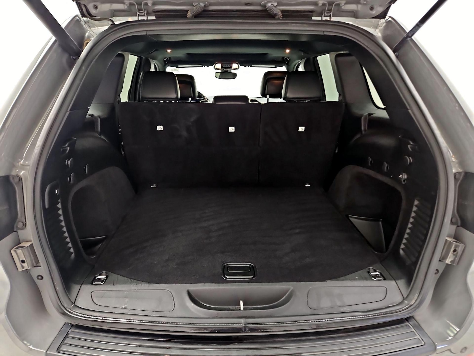 2019 Jeep Grand Cherokee Altitude - Photo 22