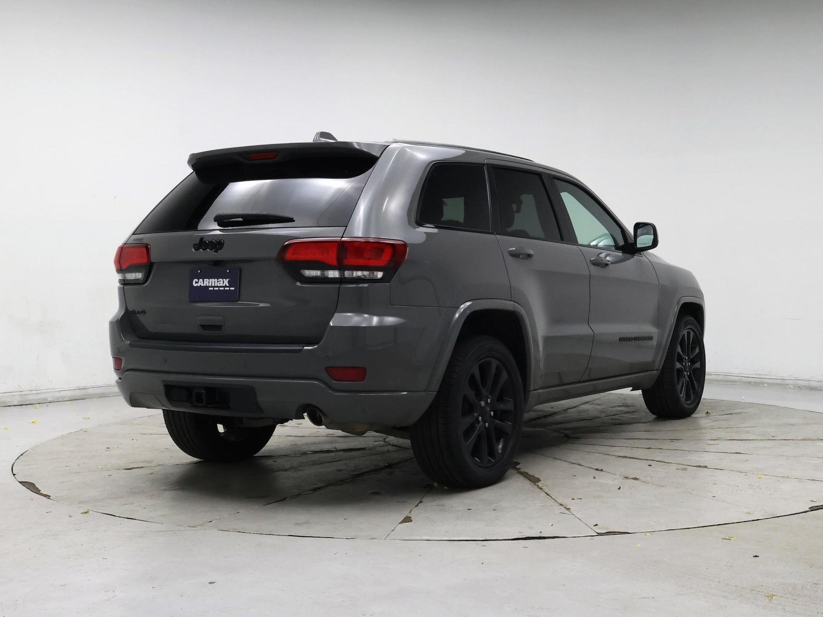 2019 Jeep Grand Cherokee Altitude - Photo 9