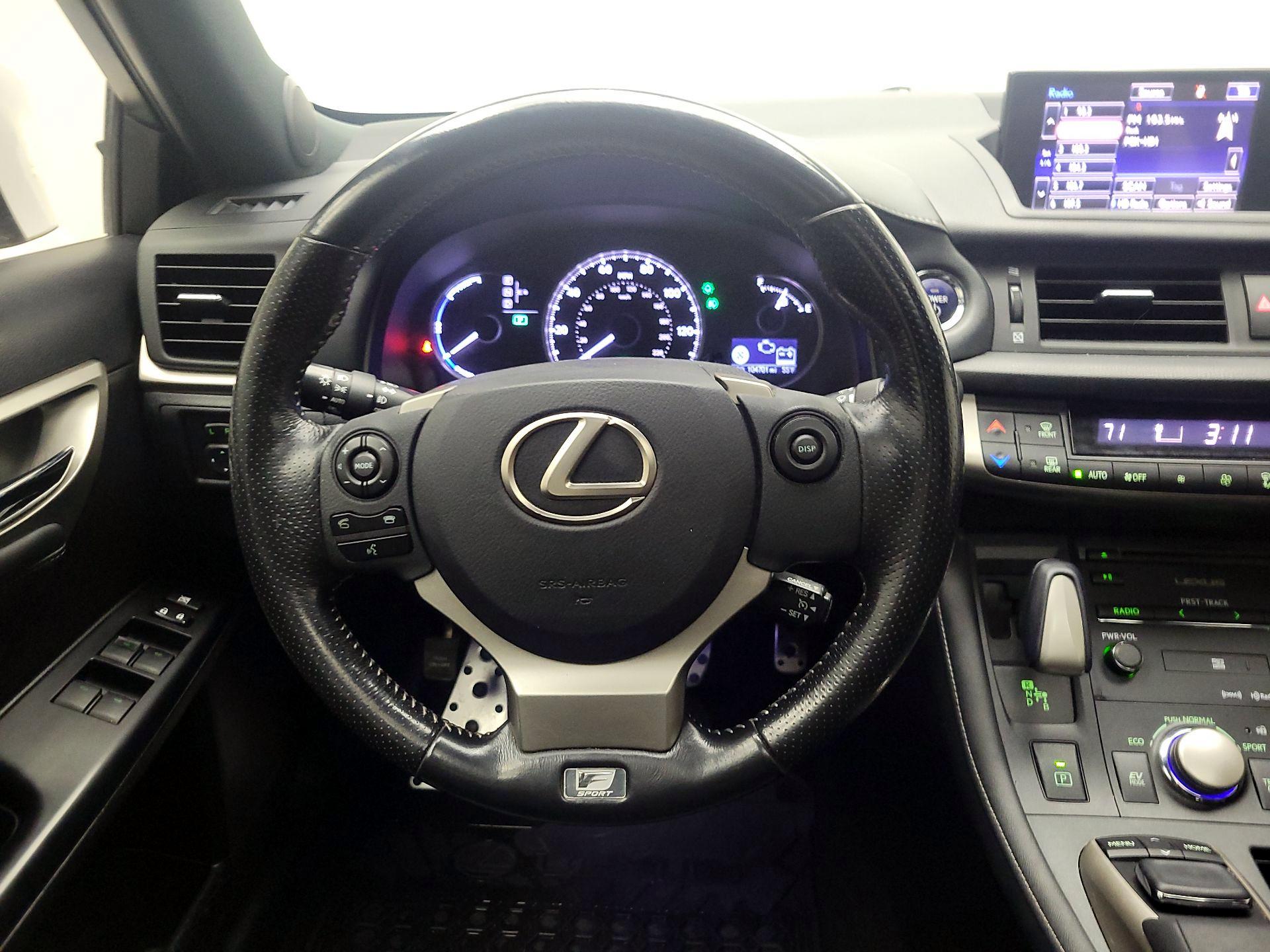 Thumbnail: 2016 Lexus CT - 10