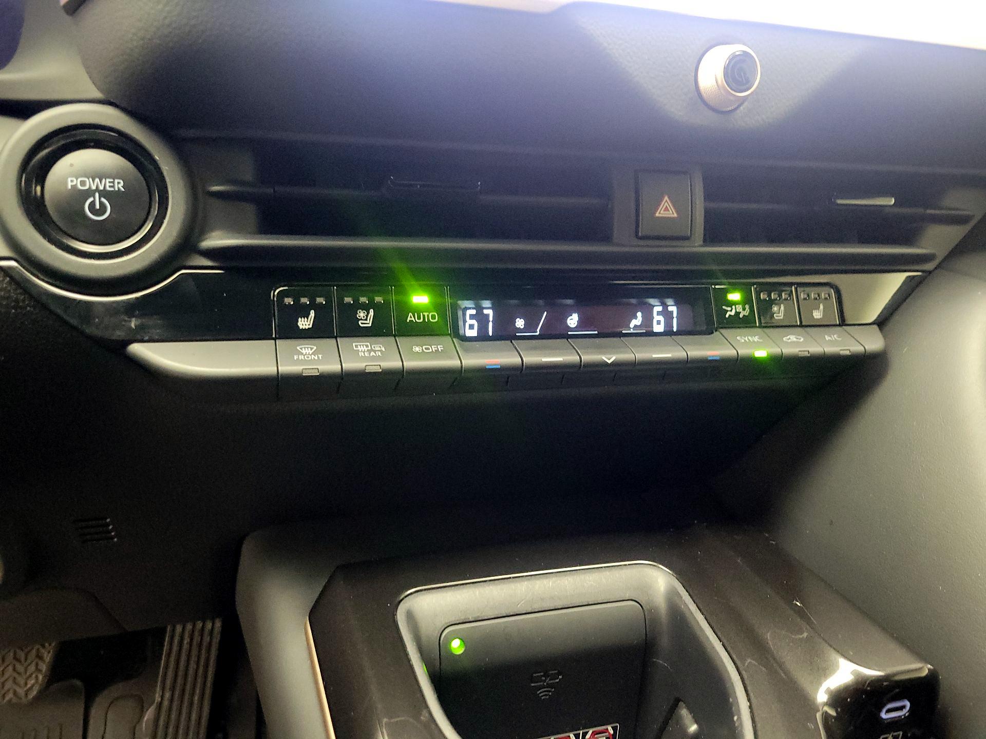 Thumbnail: 2024 Toyota Crown - 17