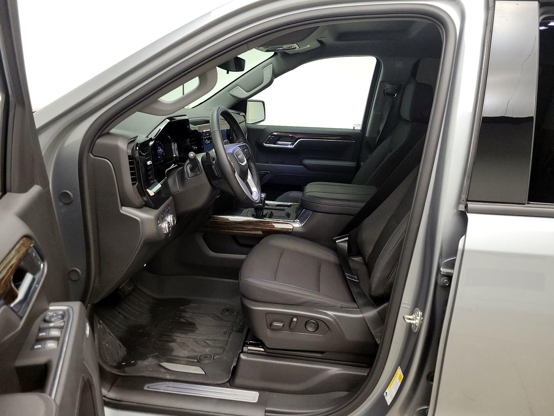 Thumbnail: 2025 GMC Sierra 1500 - 11