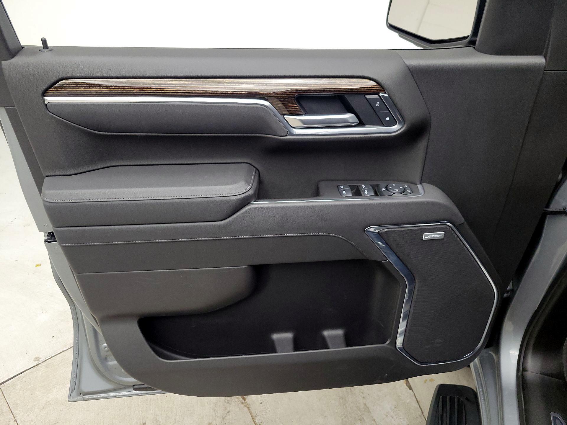 Thumbnail: 2025 GMC Sierra 1500 - 12