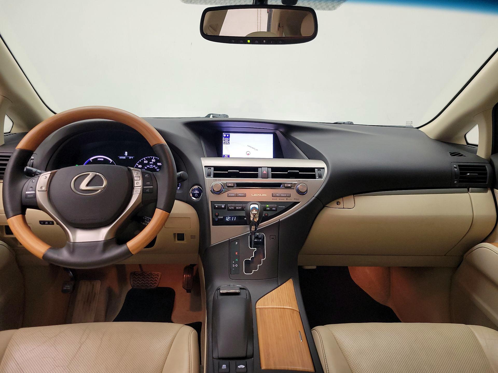 Thumbnail: 2015 Lexus RX - 9