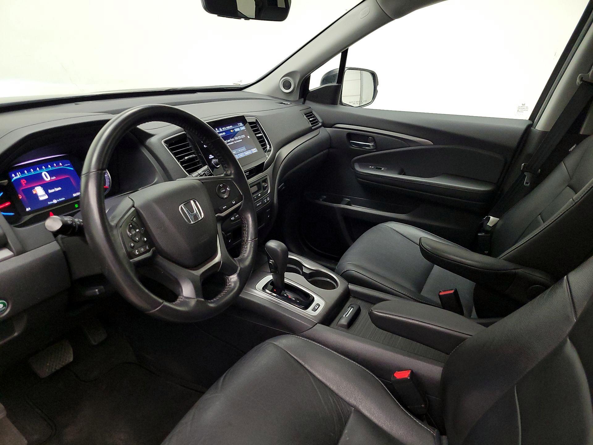 Thumbnail: 2019 Honda Pilot - 11