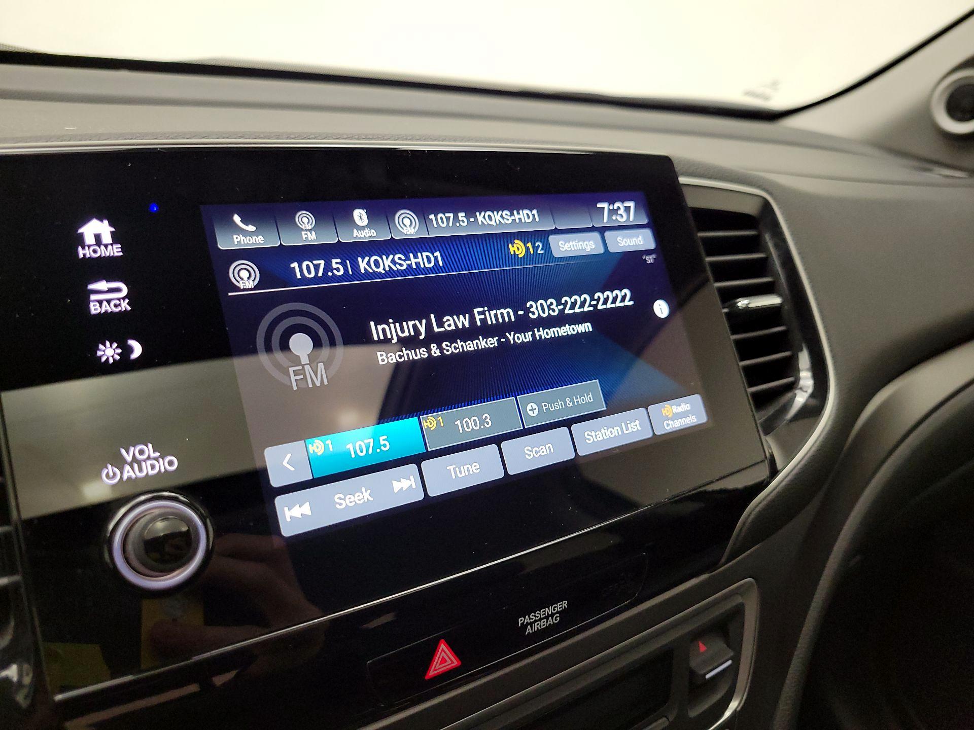 Thumbnail: 2019 Honda Pilot - 15