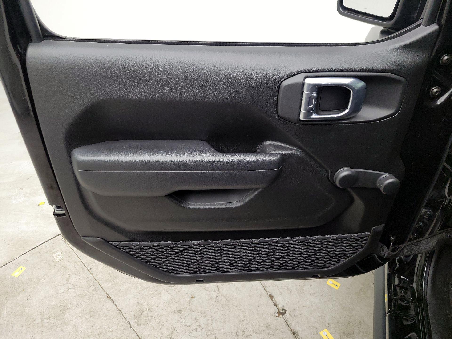 Thumbnail: 2024 Jeep Gladiator - 12