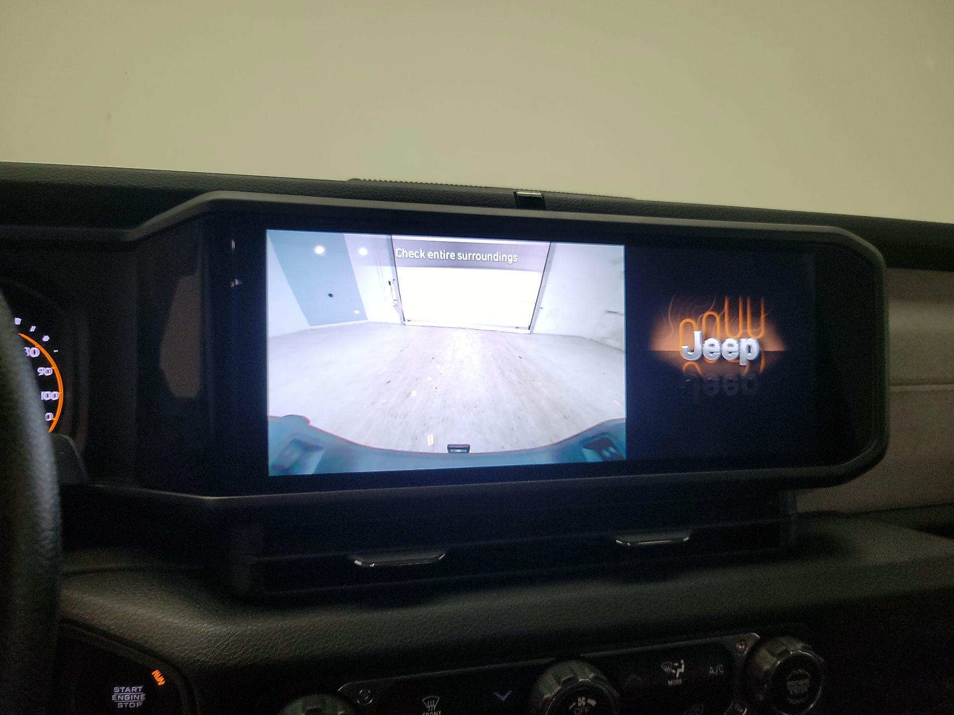 Thumbnail: 2024 Jeep Gladiator - 14