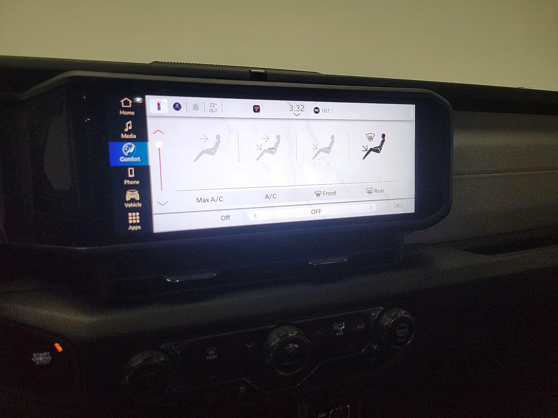 Thumbnail: 2024 Jeep Gladiator - 16