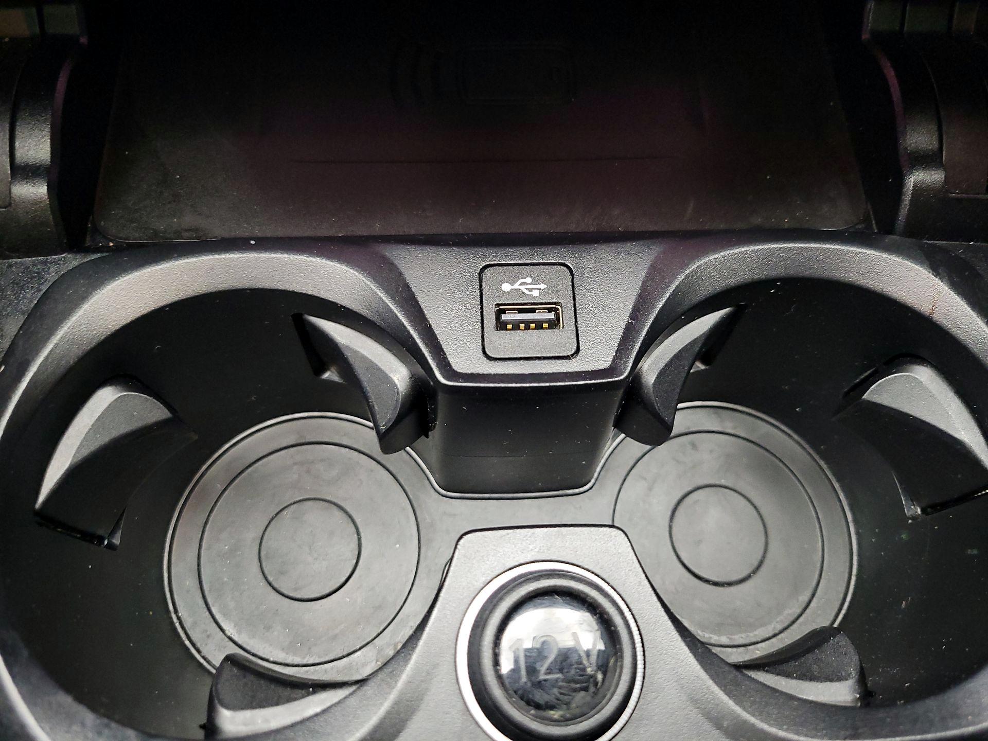 Thumbnail: 2023 BMW 3 Series - 19