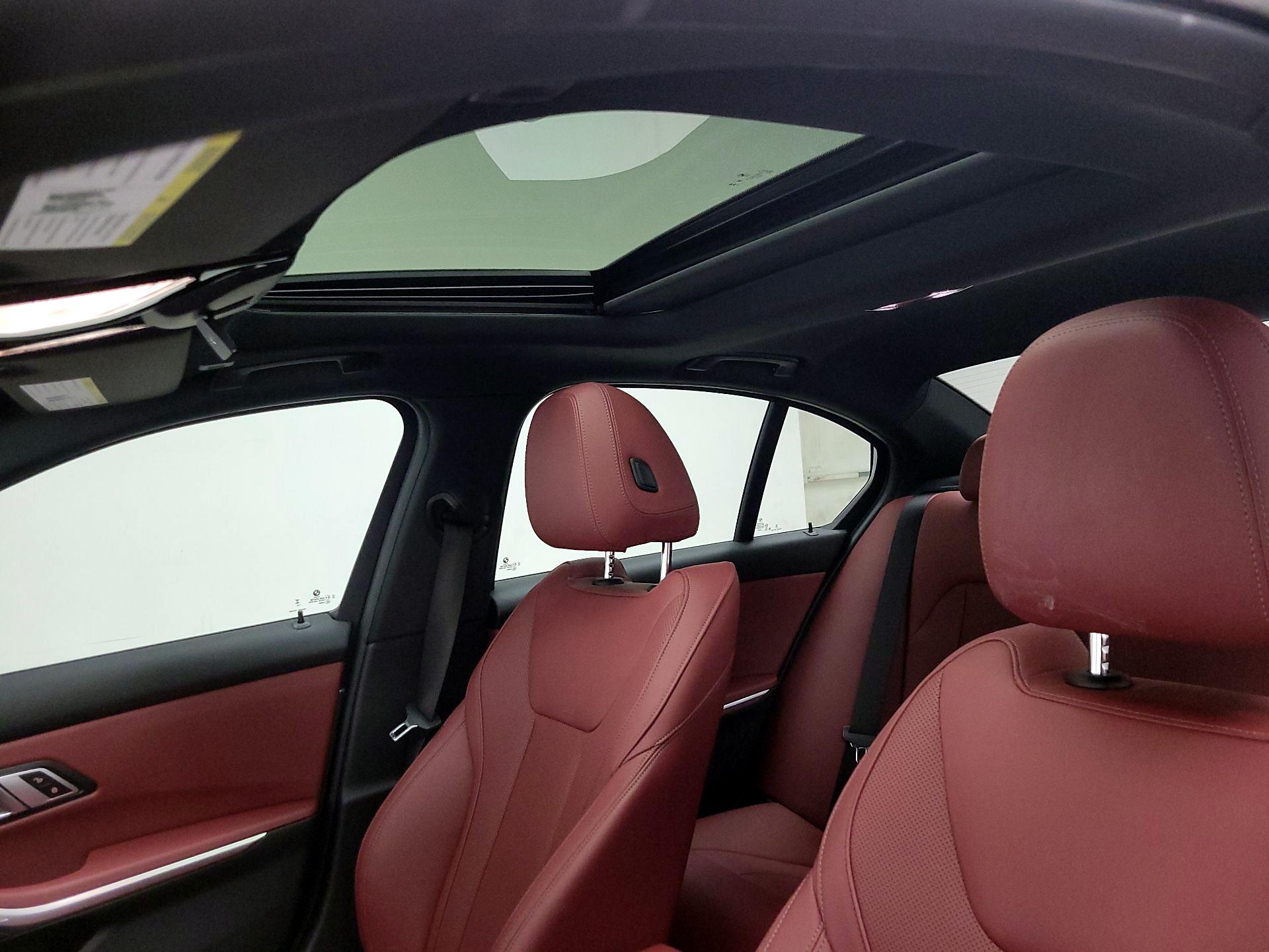 Thumbnail: 2023 BMW 3 Series - 20