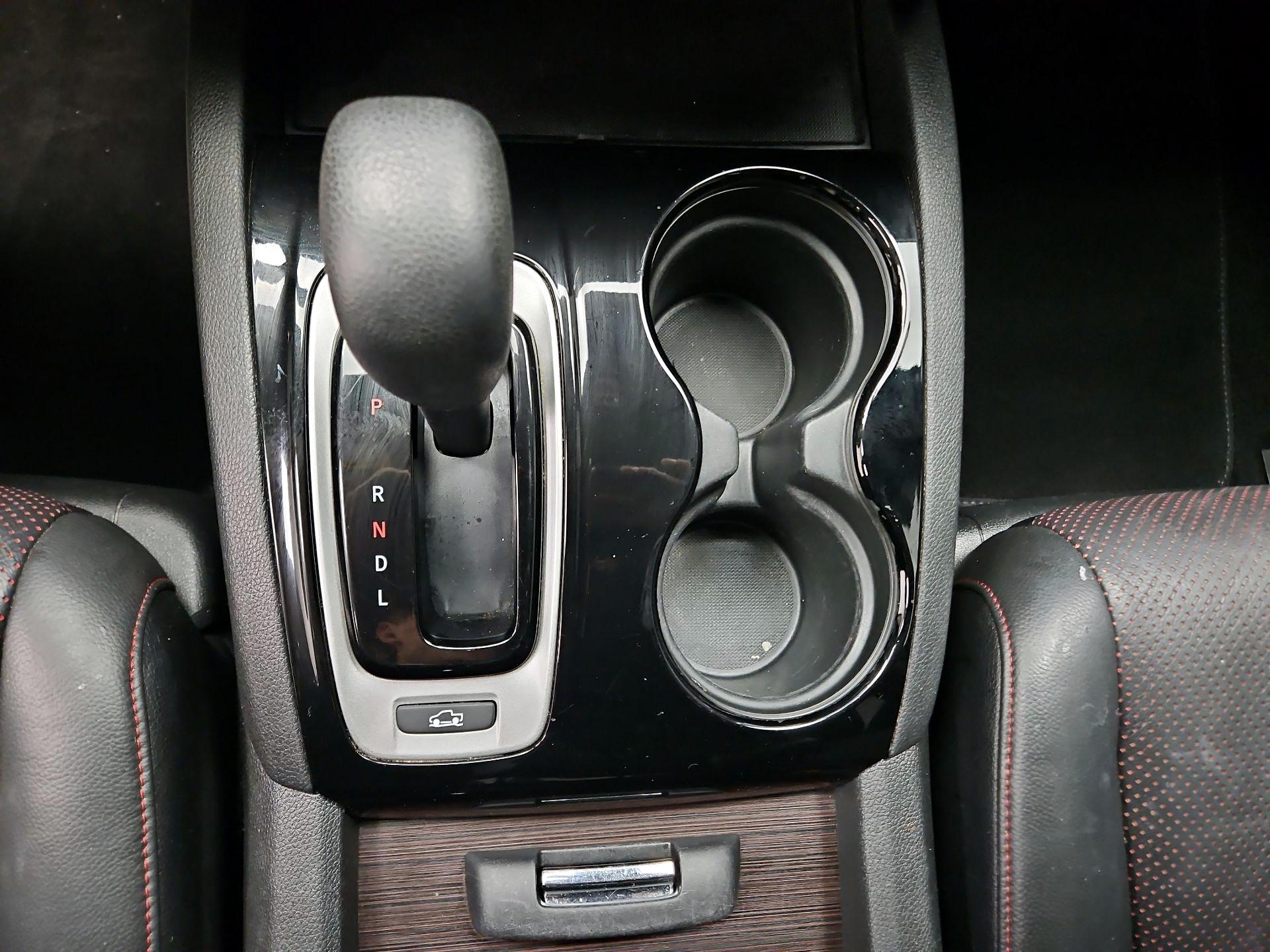 Thumbnail: 2017 Honda Ridgeline - 18