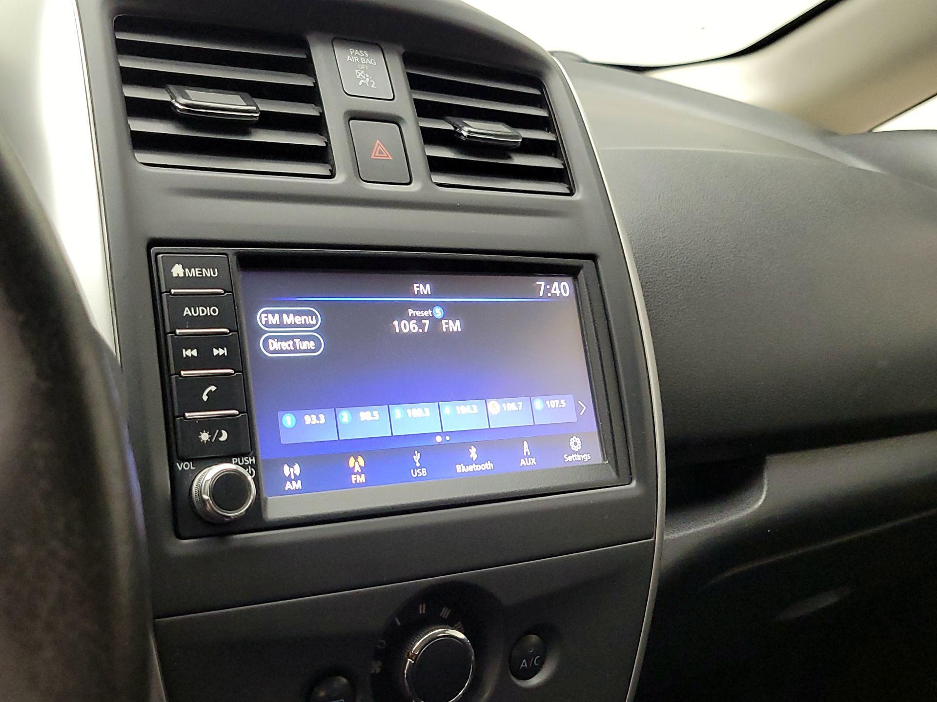 Thumbnail: 2019 Nissan Versa Note - 15