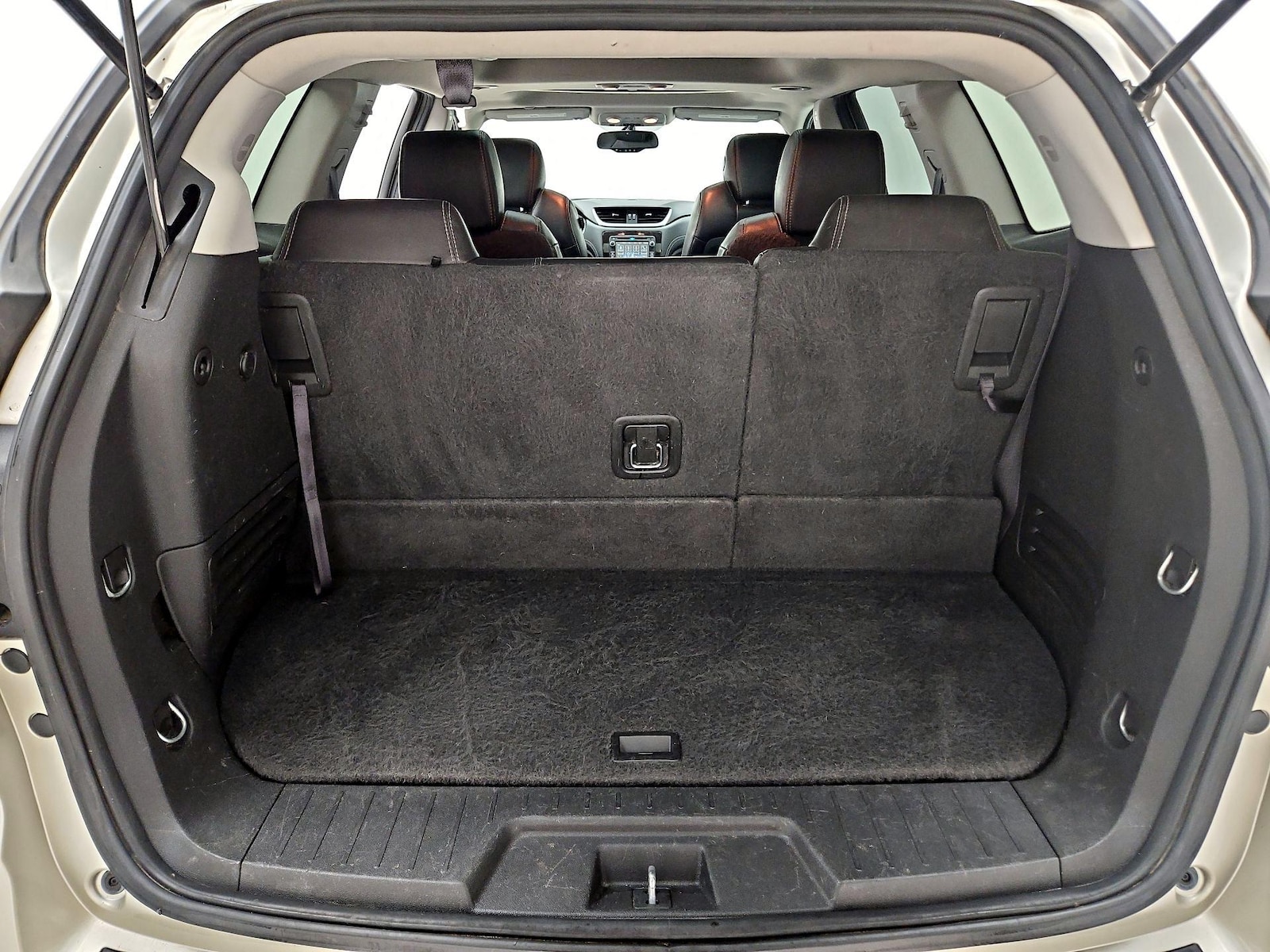 2015 Chevrolet Traverse 2LT - Photo 23