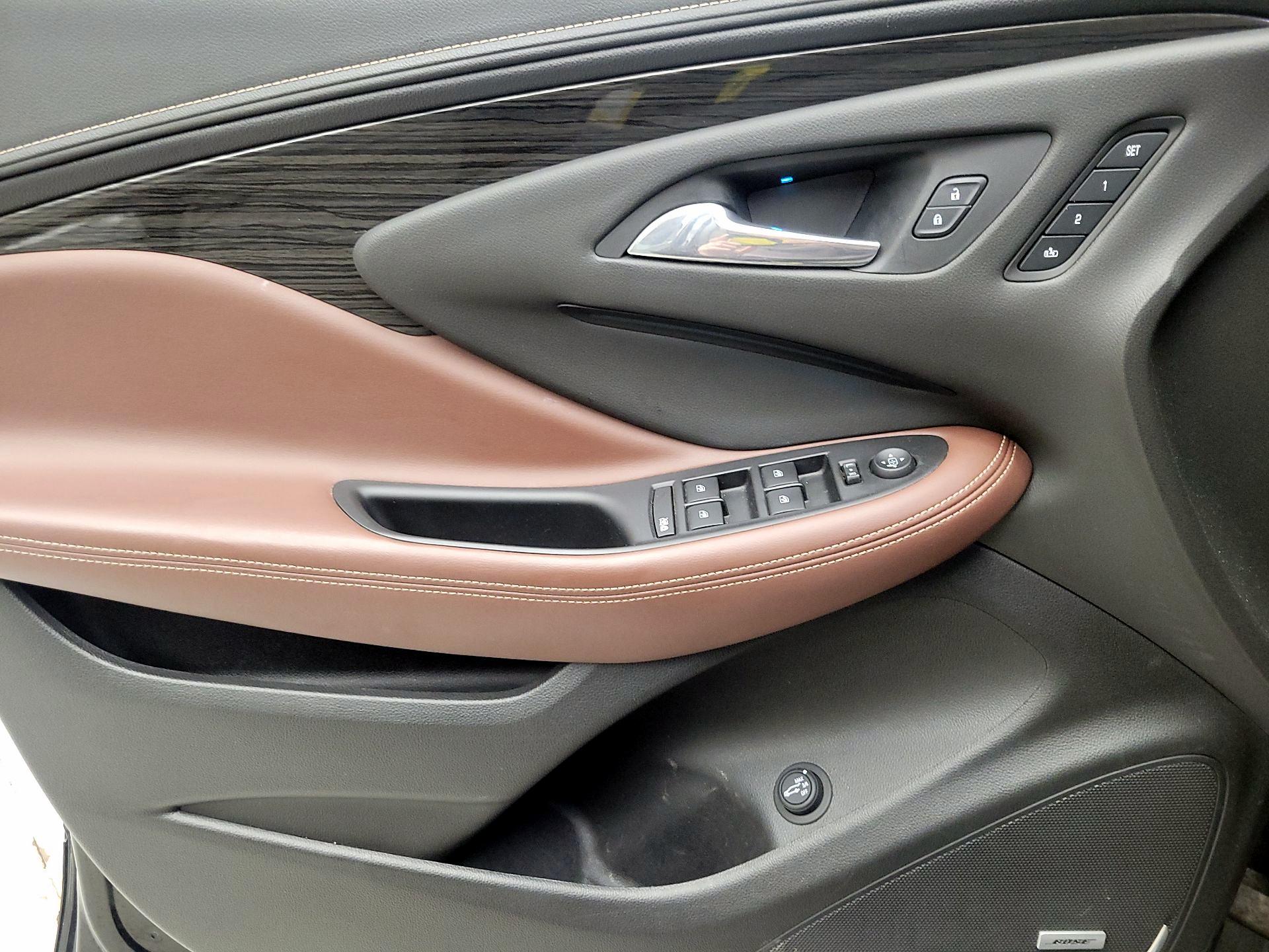 Thumbnail: 2017 Buick Envision - 12