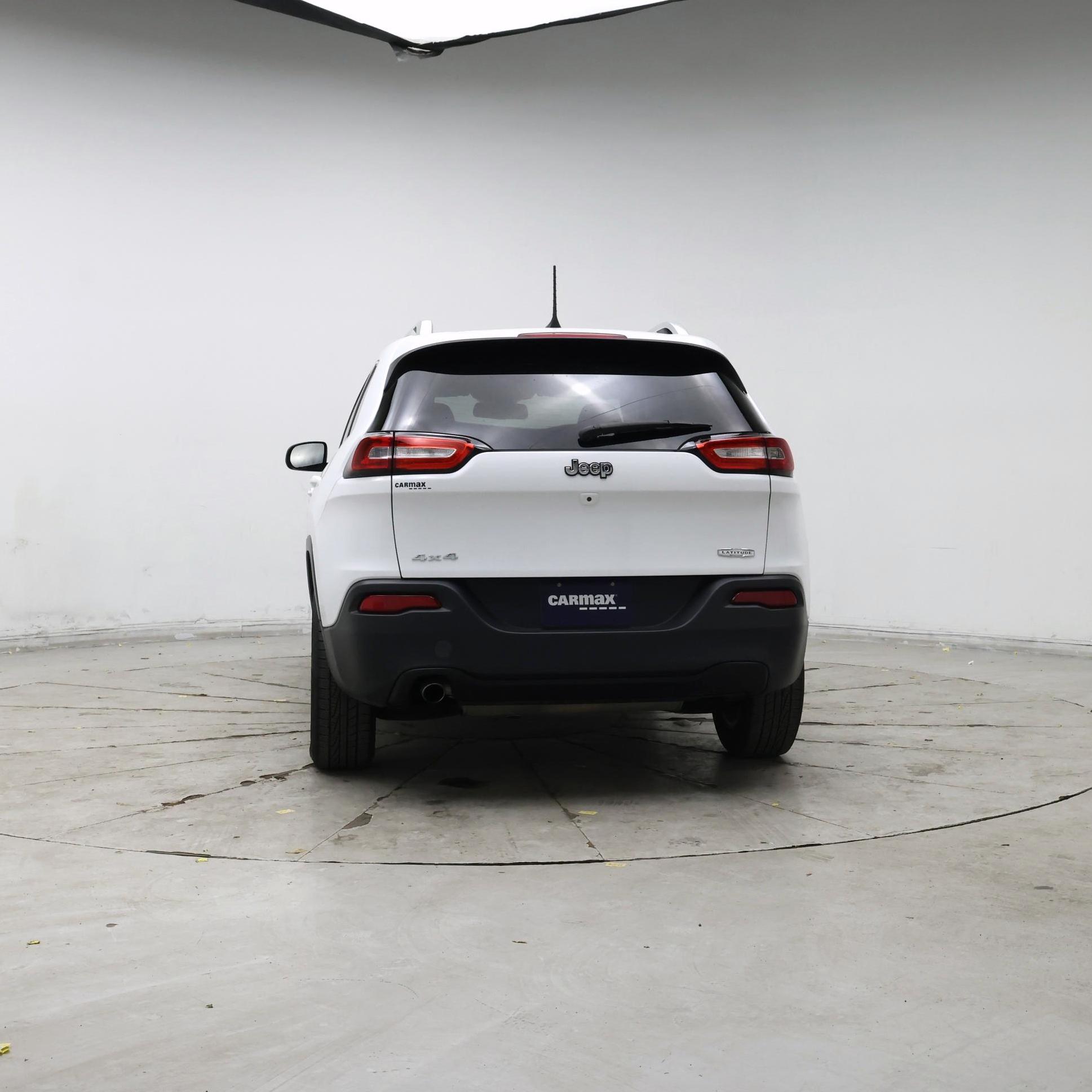 Thumbnail: 2017 Jeep Cherokee - 6