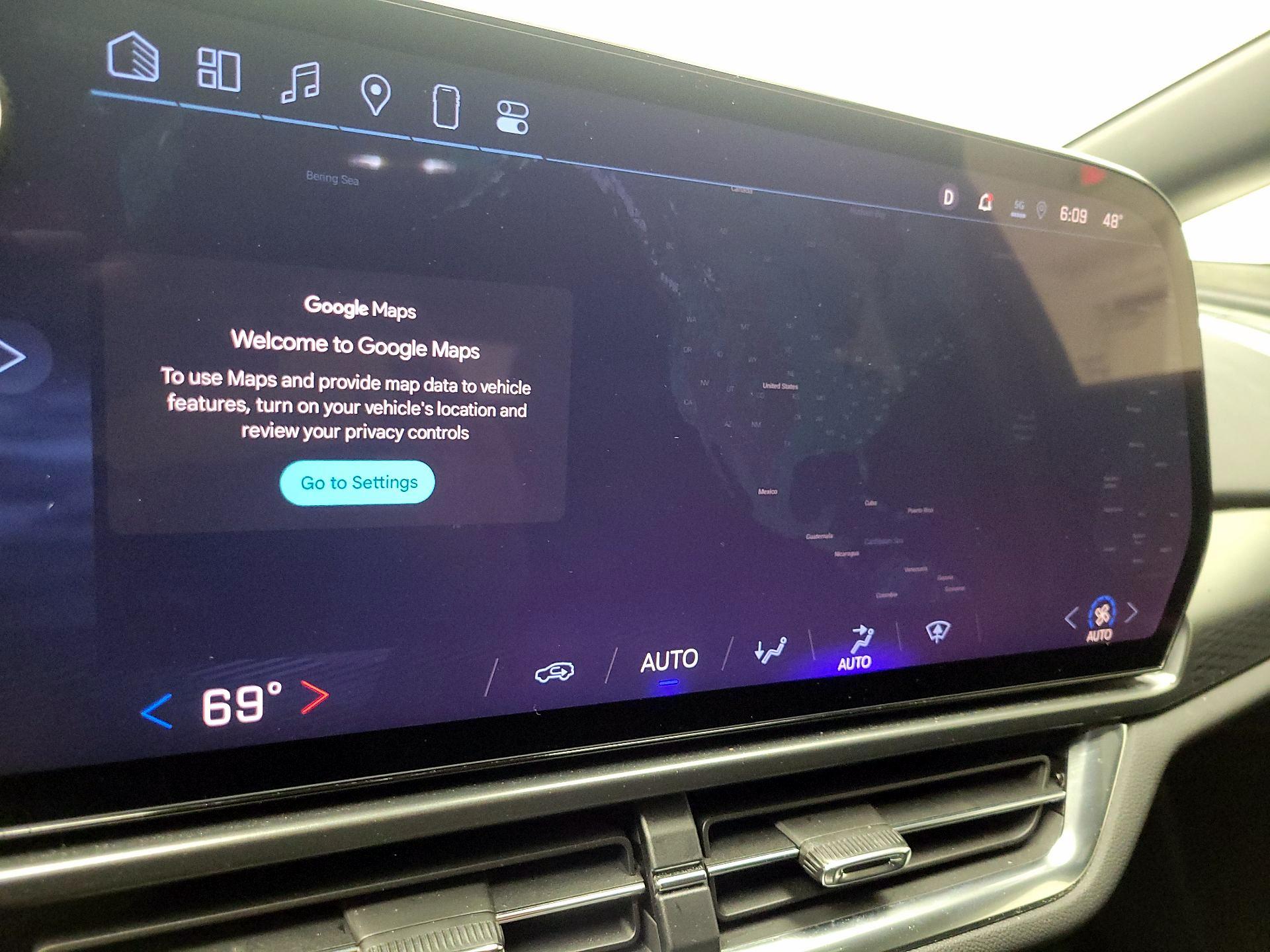 Thumbnail: 2025 Chevrolet Equinox - 14