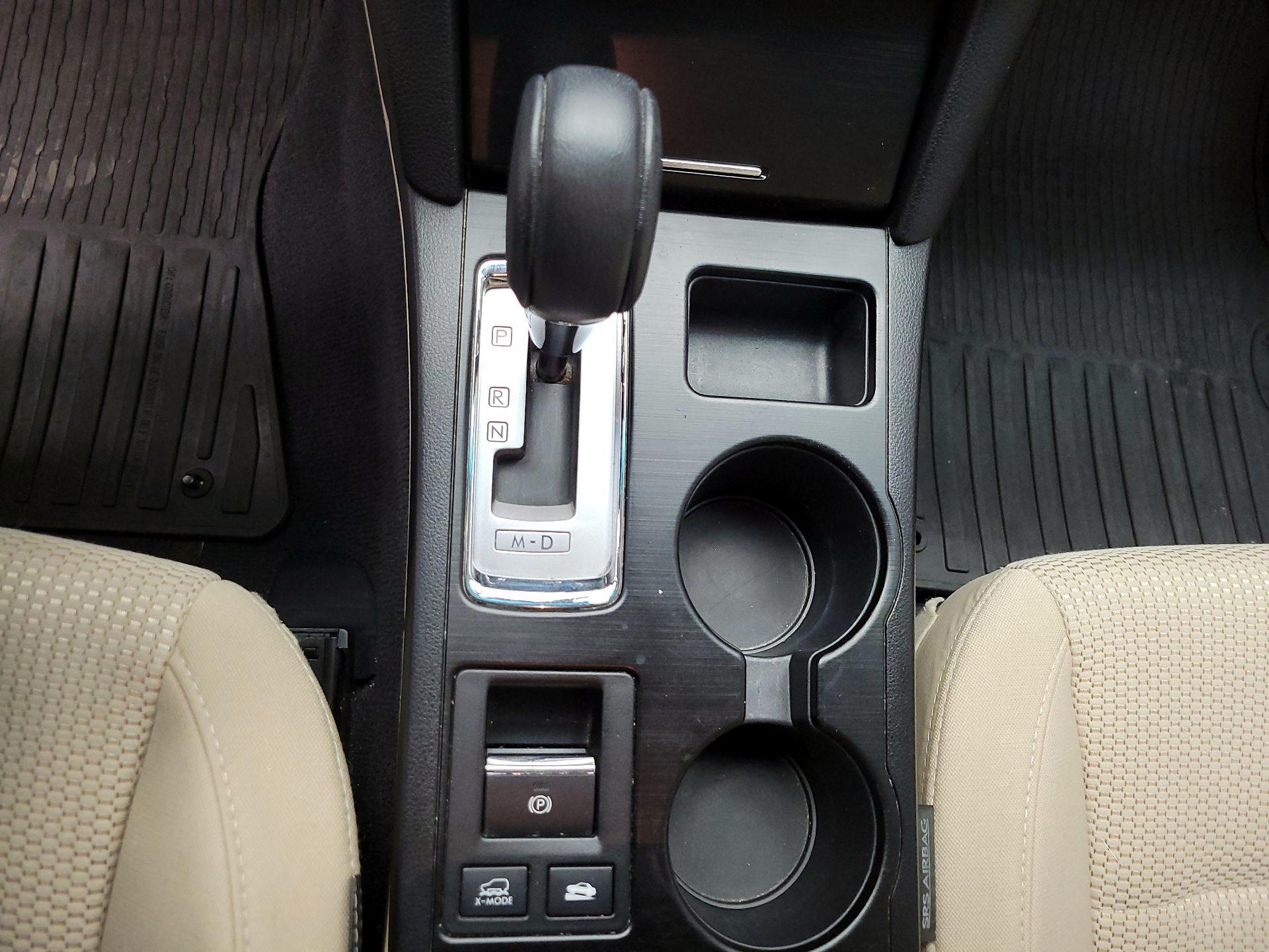 Thumbnail: 2017 Subaru Outback - 17