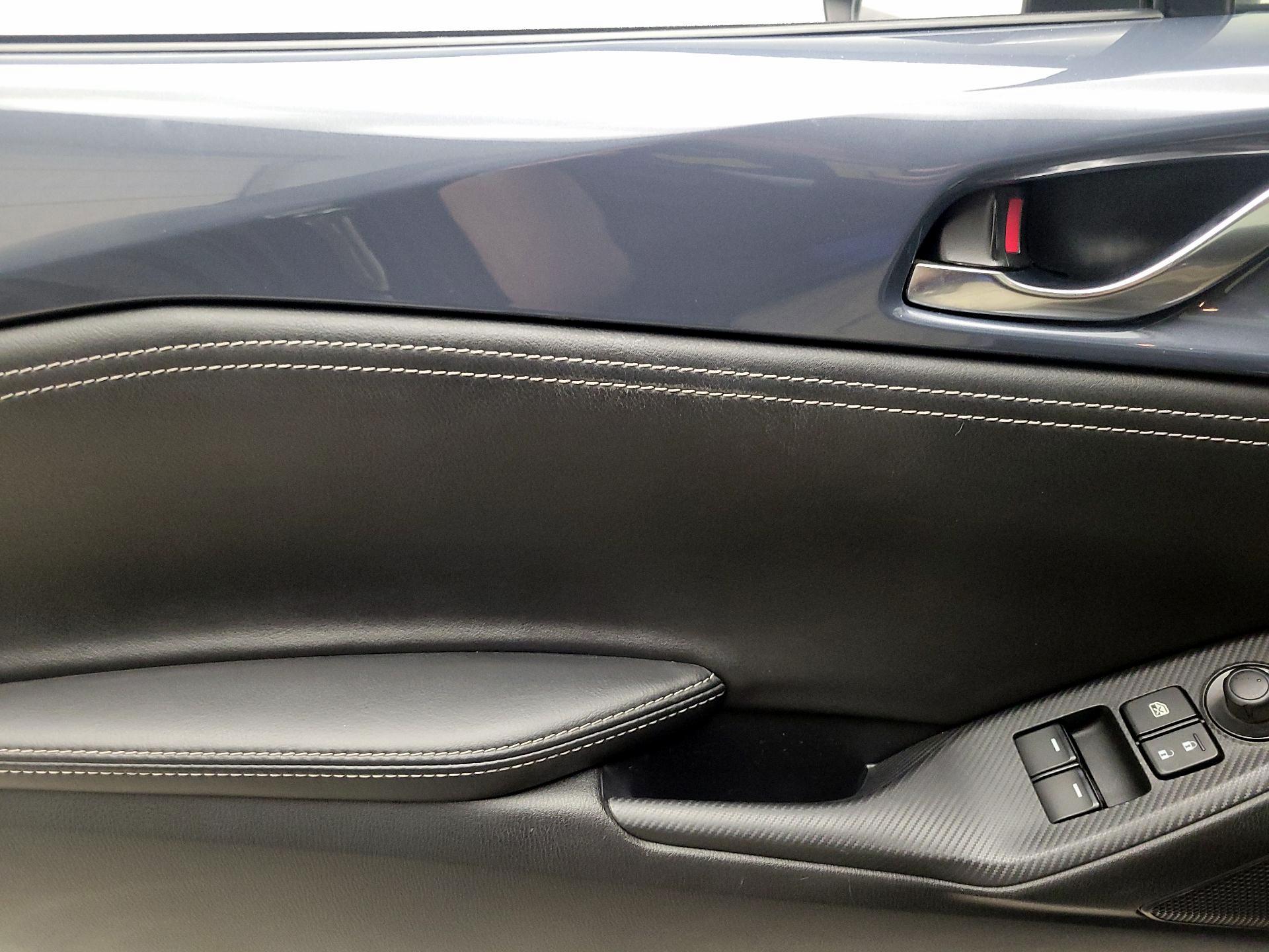 Thumbnail: 2020 Mazda MX-5 Miata - 12