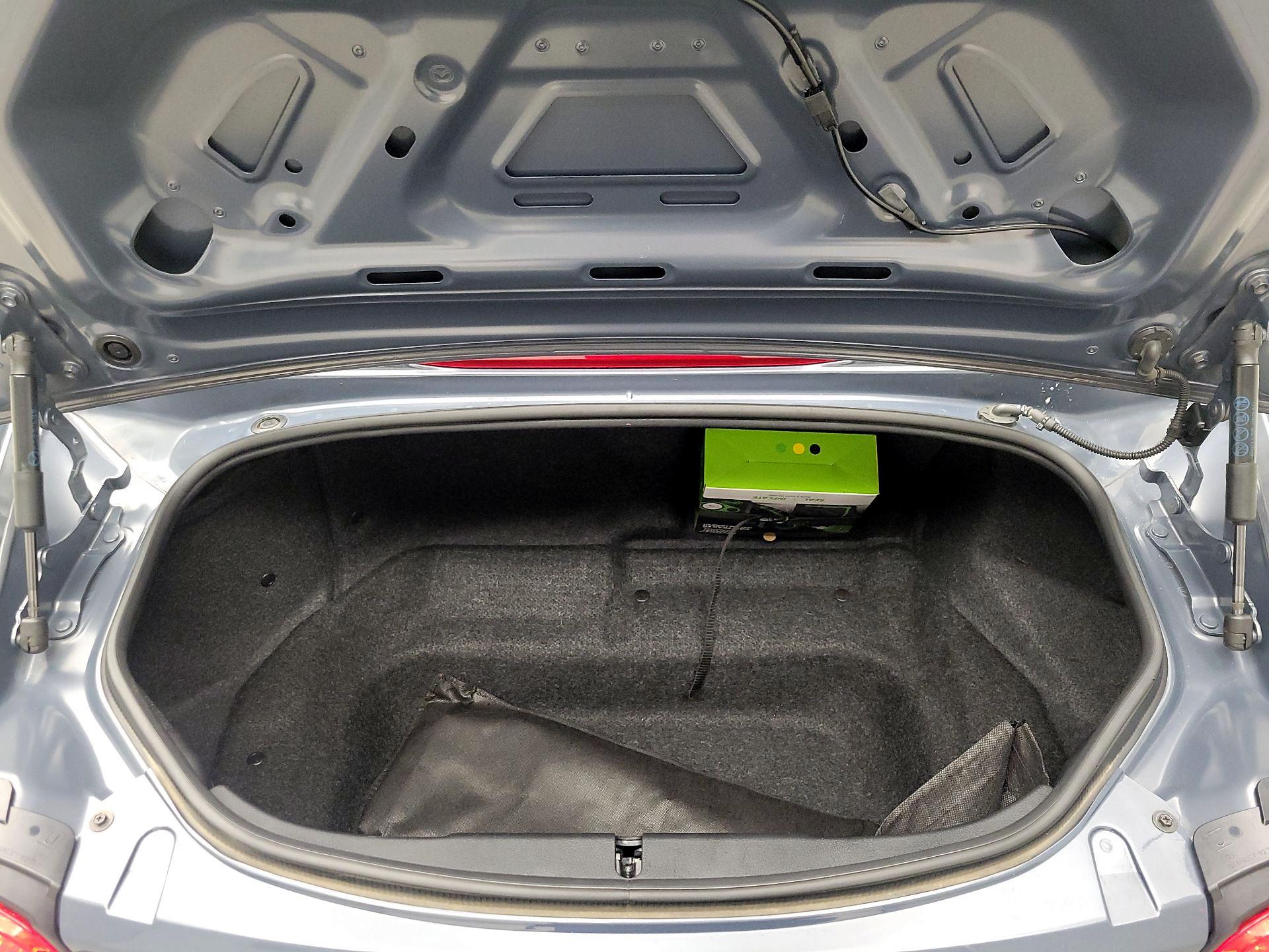 Thumbnail: 2020 Mazda MX-5 Miata - 20