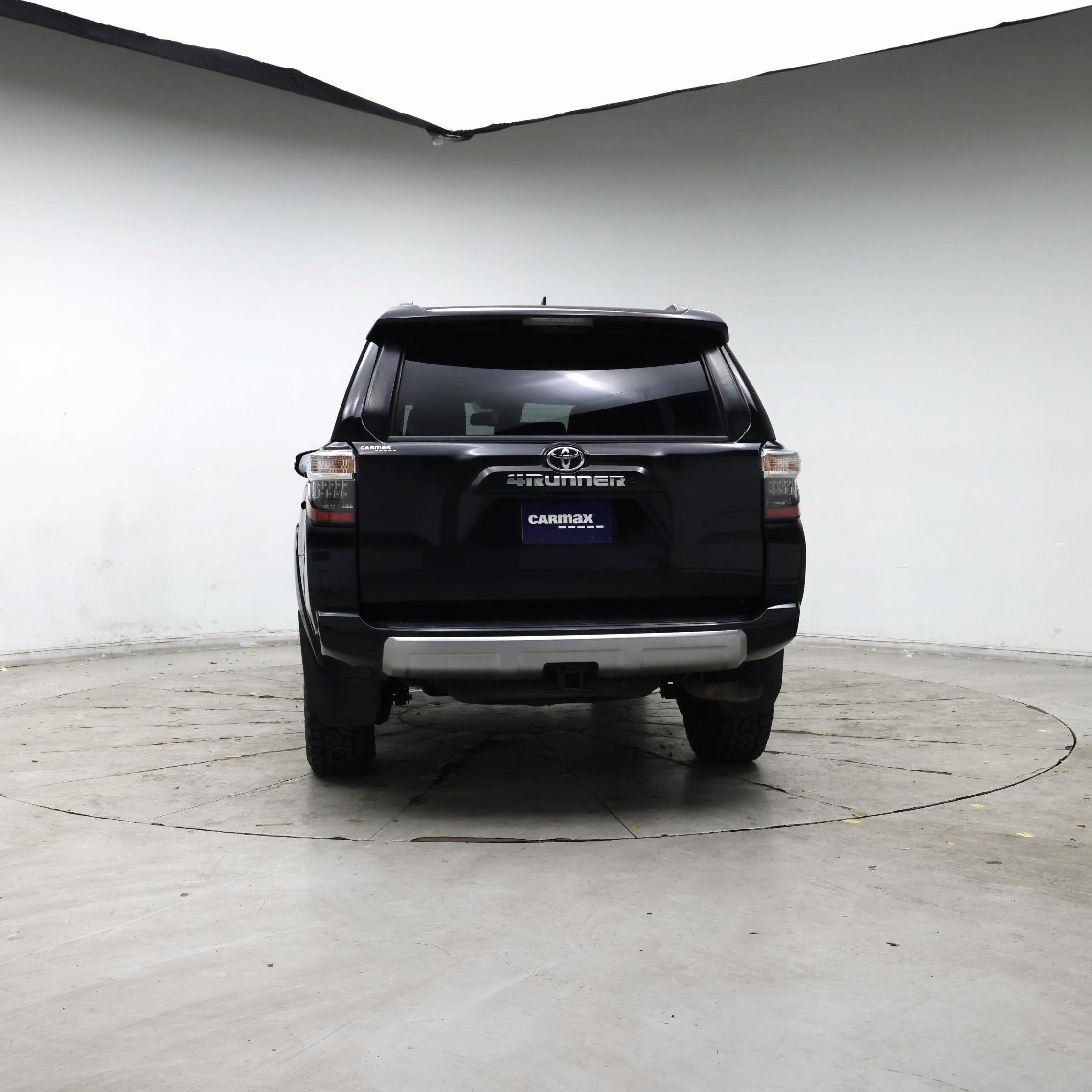 Thumbnail: 2020 Toyota 4Runner - 6