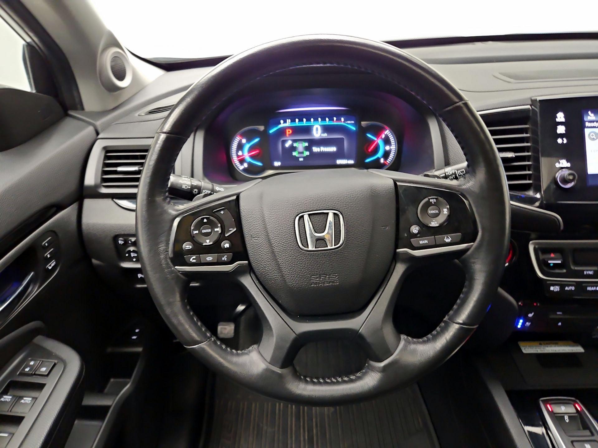 Thumbnail: 2019 Honda Pilot - 10