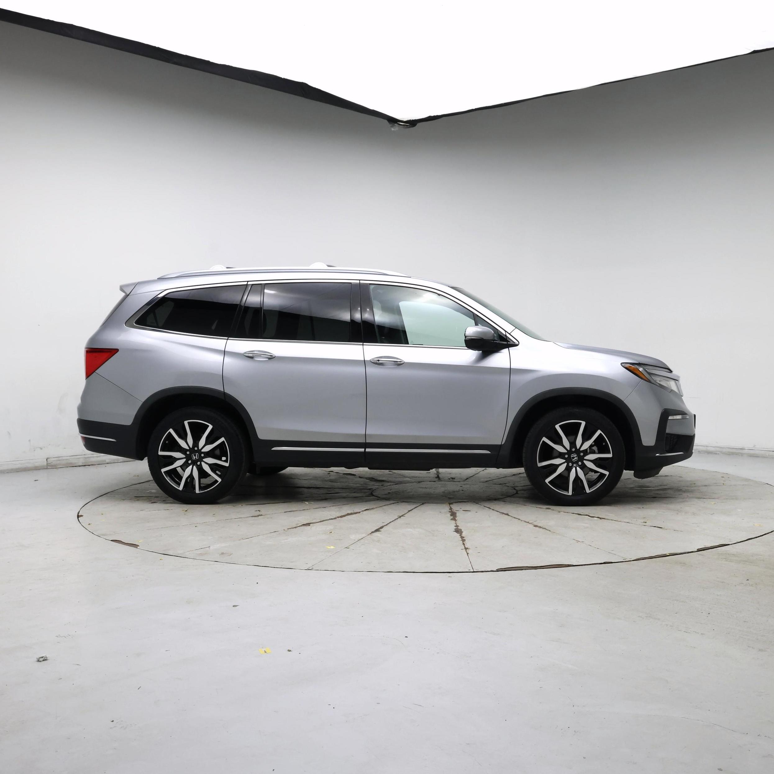 Thumbnail: 2019 Honda Pilot - 7