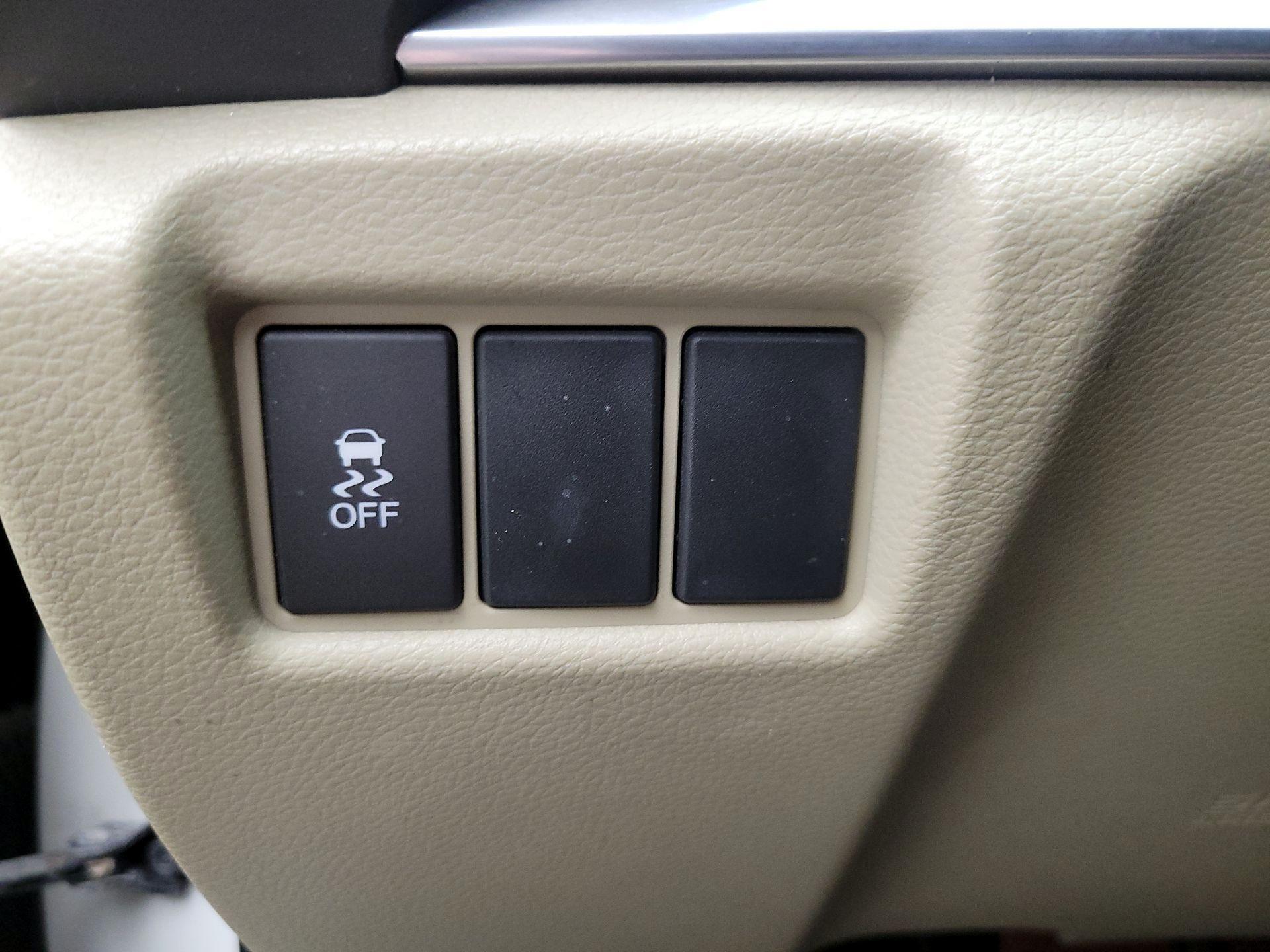 Thumbnail: 2016 Acura MDX - 13