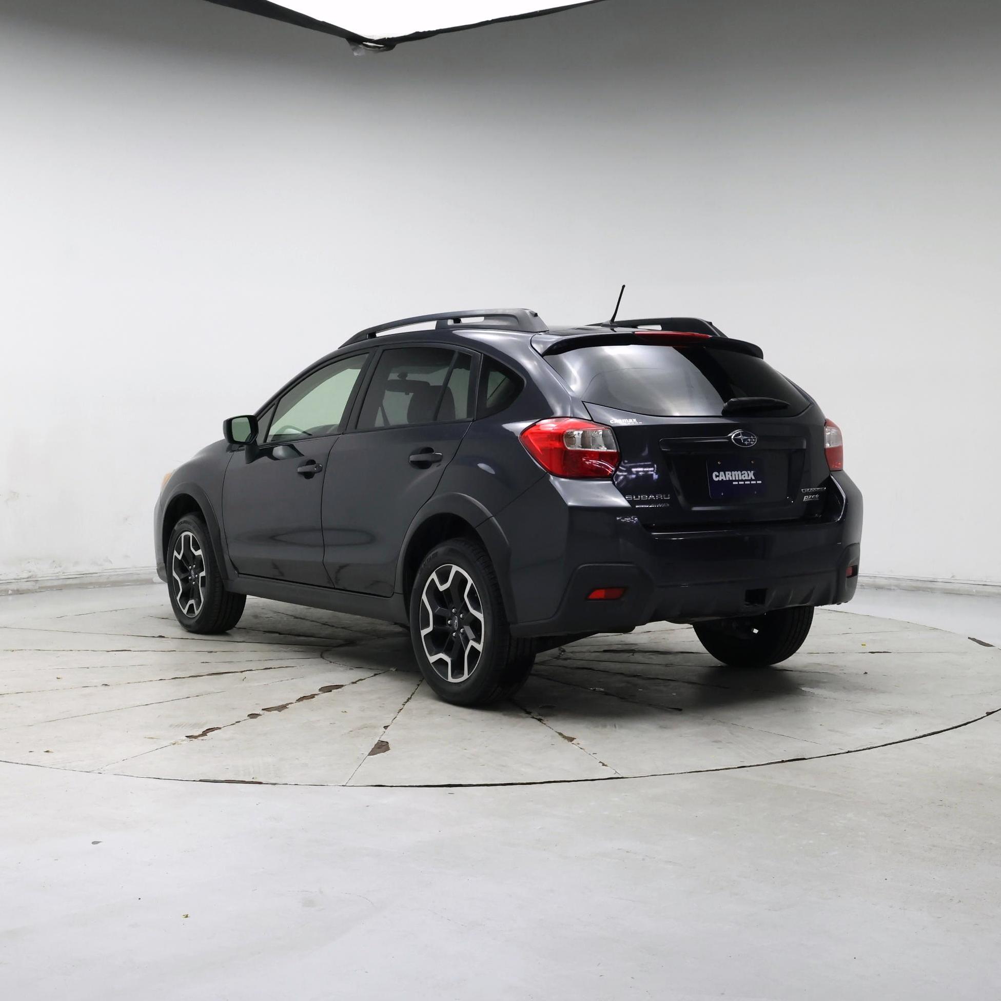 Thumbnail: 2017 Subaru Crosstrek - 2
