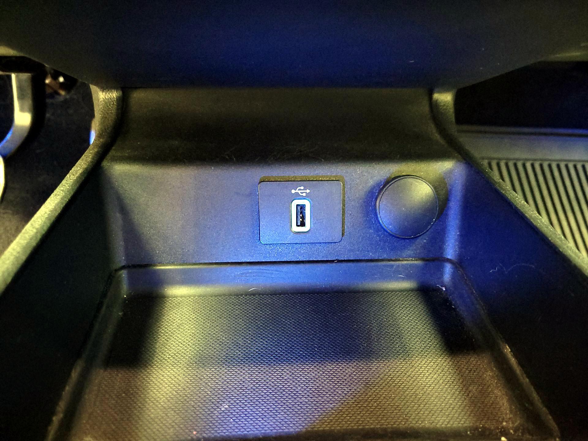 Thumbnail: 2018 Ford Fusion - 19